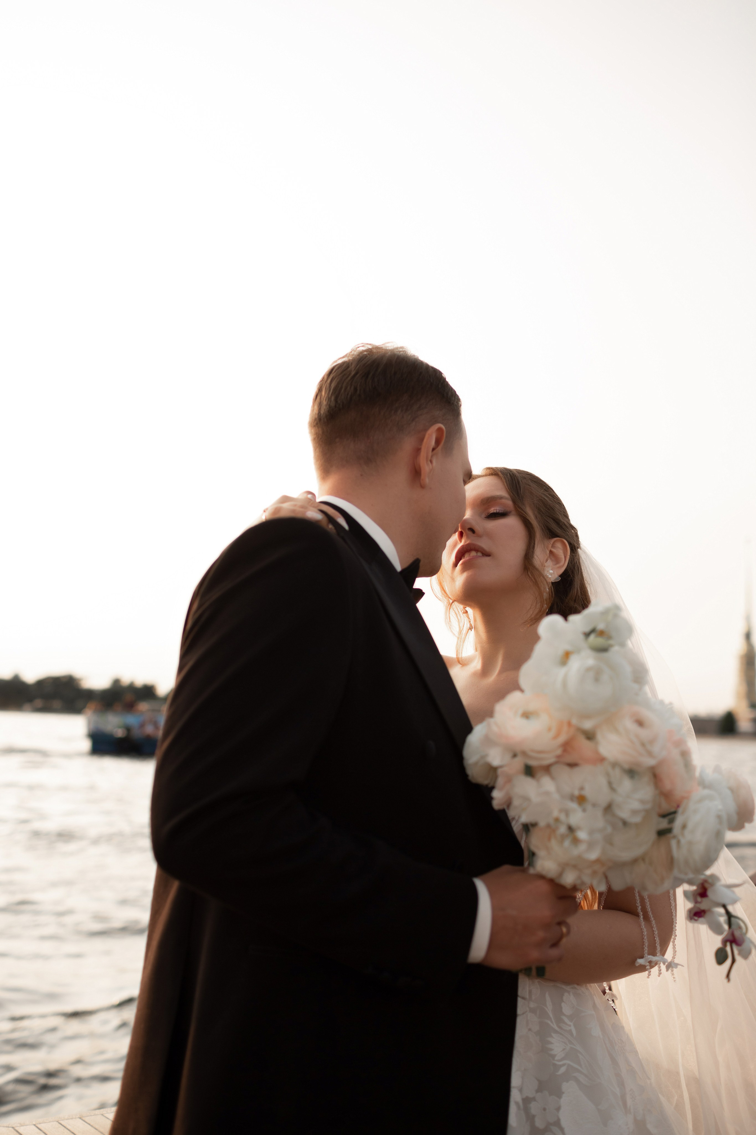 Свадебная фотосессия в Петербурге. Свадебный фотограф Кирилл Белый