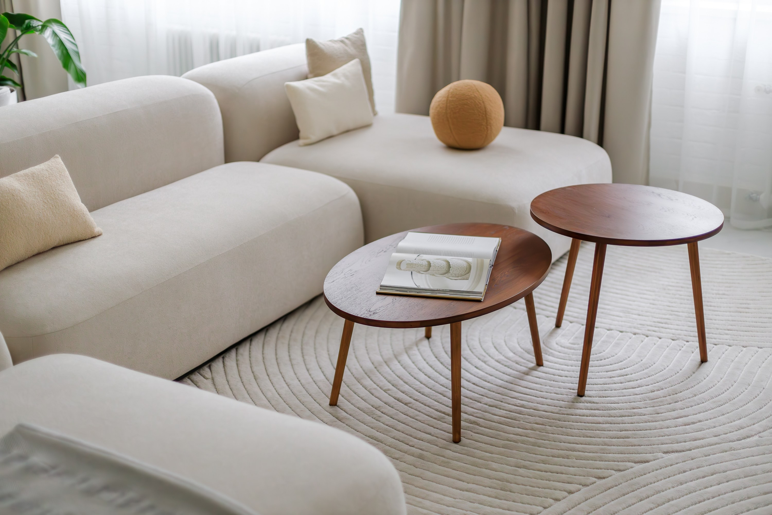 Бежевая квартира в Аэробусе. Интерьерный фотограф в Москве Роман Потапов