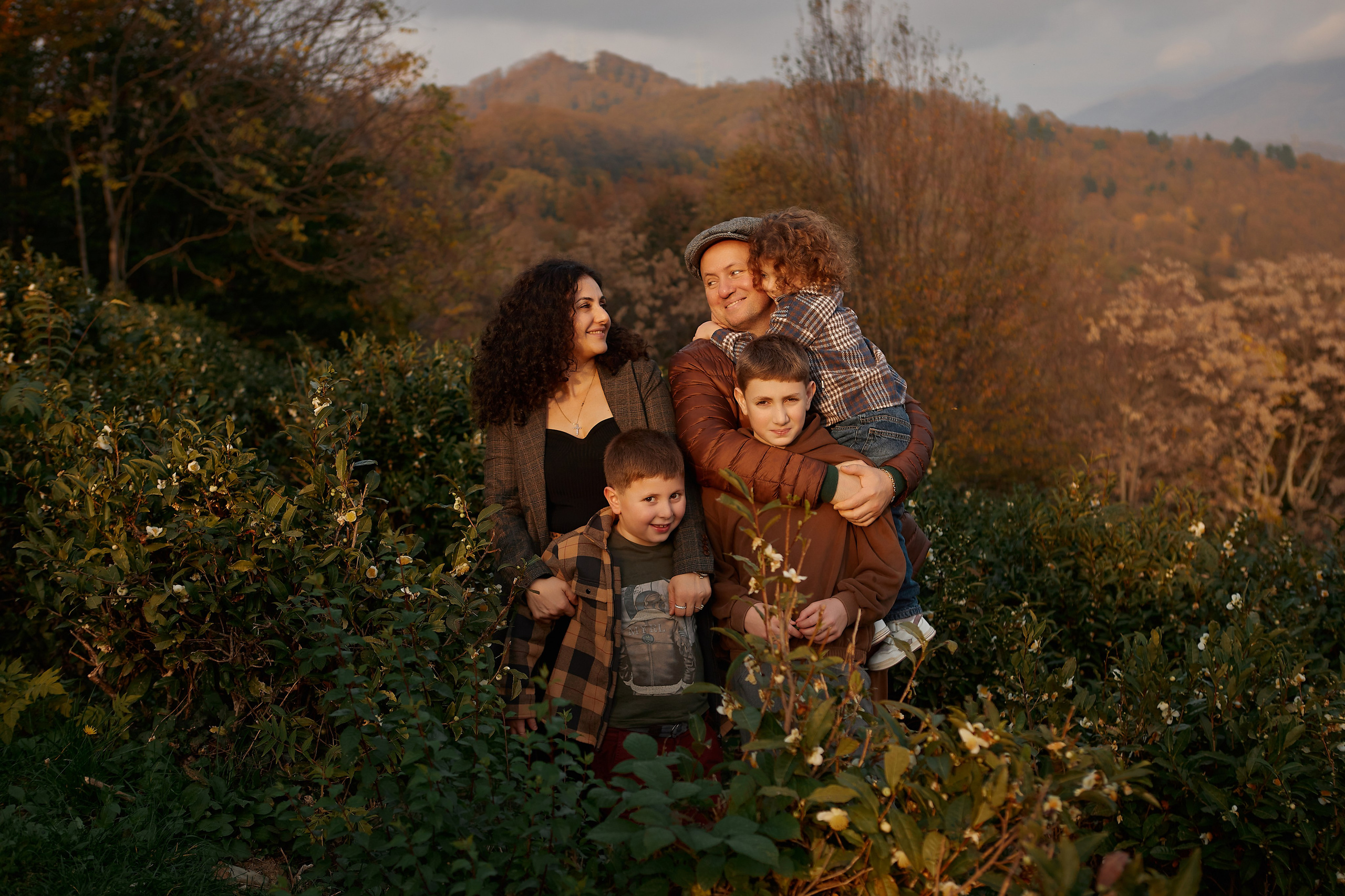 Фотограф Сочи фотограф в Сочи фотосессия в Сочи фотосессия Сочи фотосессия Красная поляна фотограф Красная поляна Фотограф АдлерВизажист Сочи Визажист в Сочи свадьба в Сочи рестораны Сочи девушки укладка макияж мейкСвадьба в Сочи невеста и жених свадебный фотограф девушки сочи рестораны путешествия wedding in the mountains Новогодние фотосессии семейная фотосессия на море лошади конные прогулки в Сочи. Фотосессия с лошадью. Фотосессия в горах. осенняя фотосессия