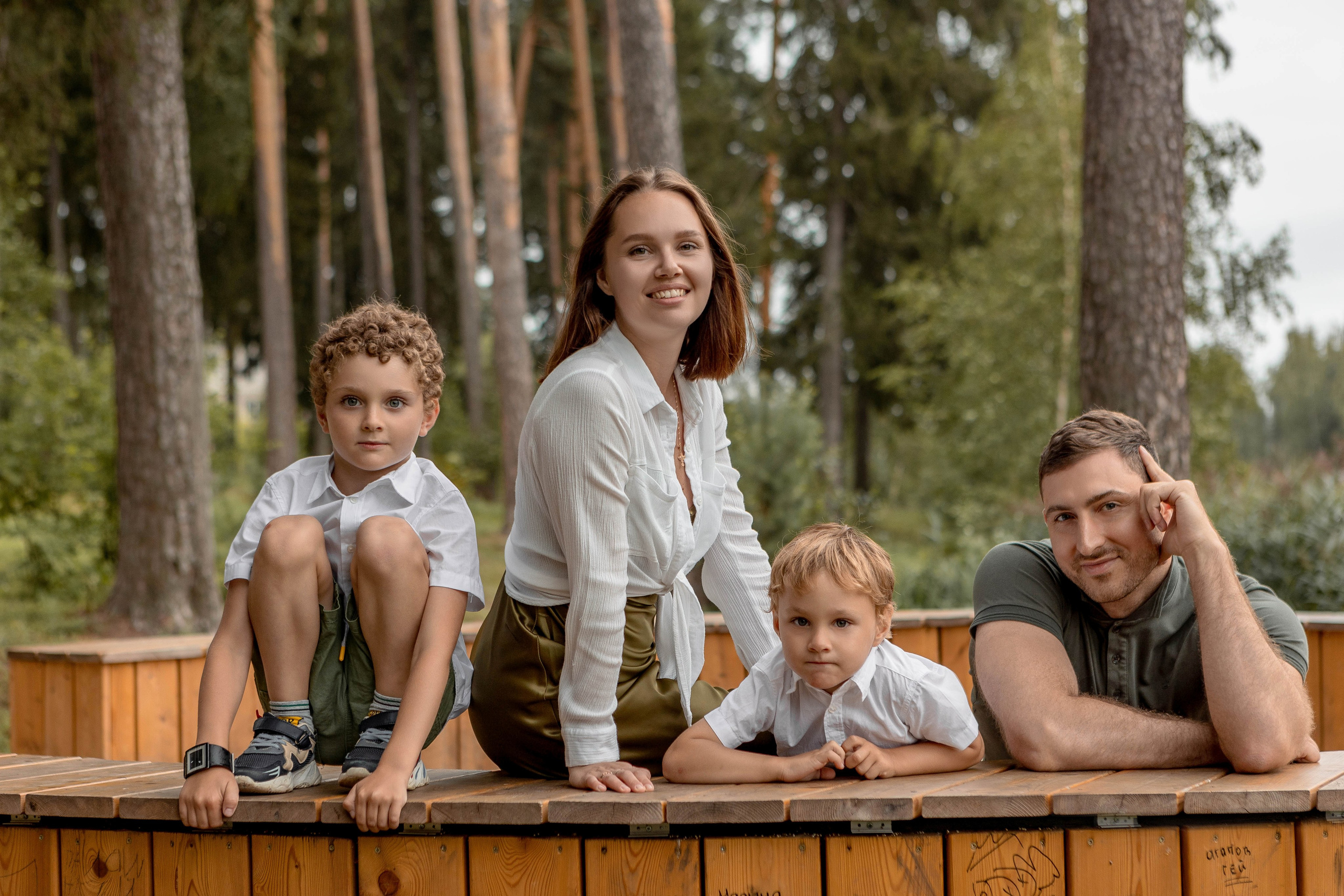 Семейный и репортажный фотограф Иваново. Фотокниги и выпускные альбомы в Иваново