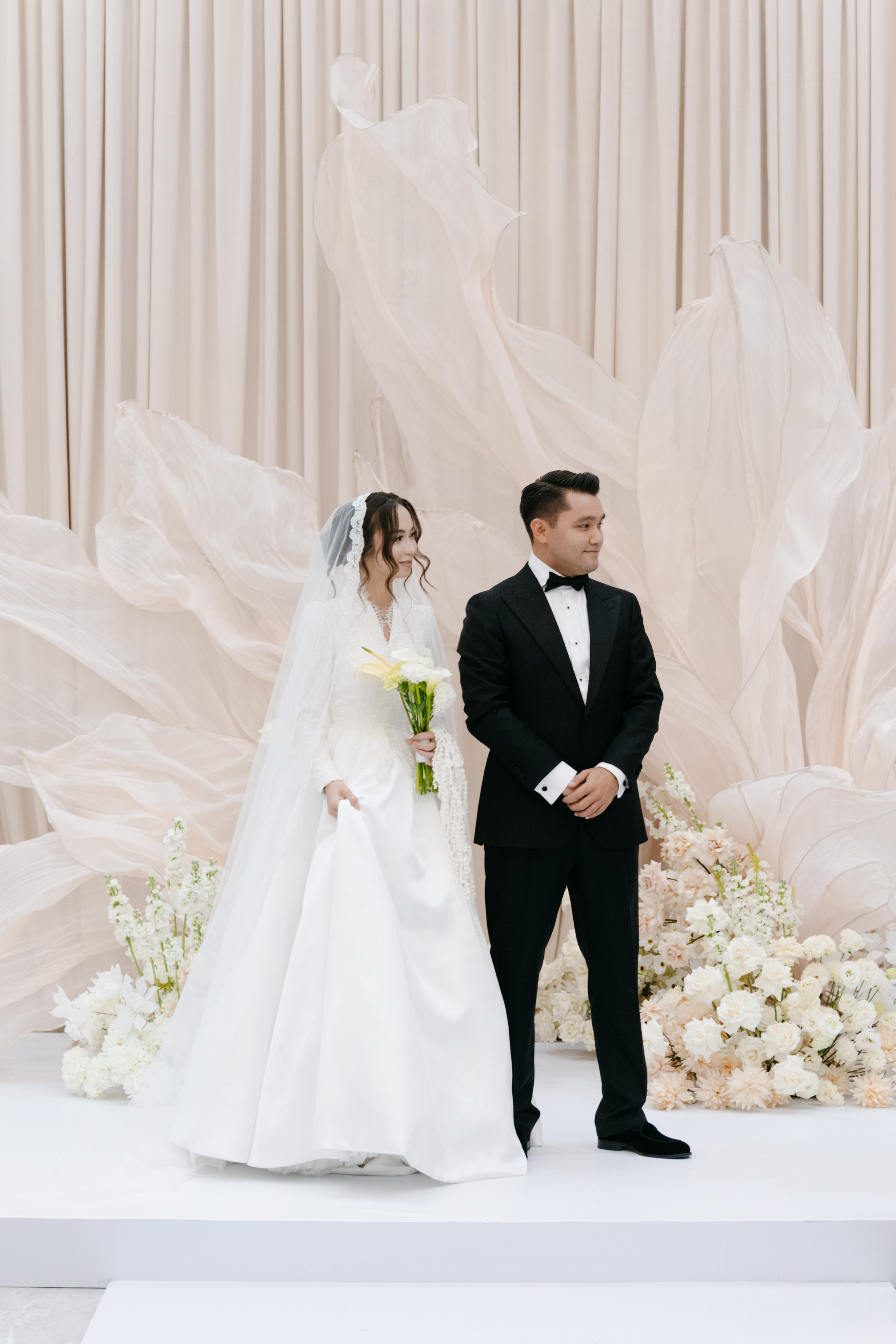 Kazbek & Asyly. Batr Kanatkali