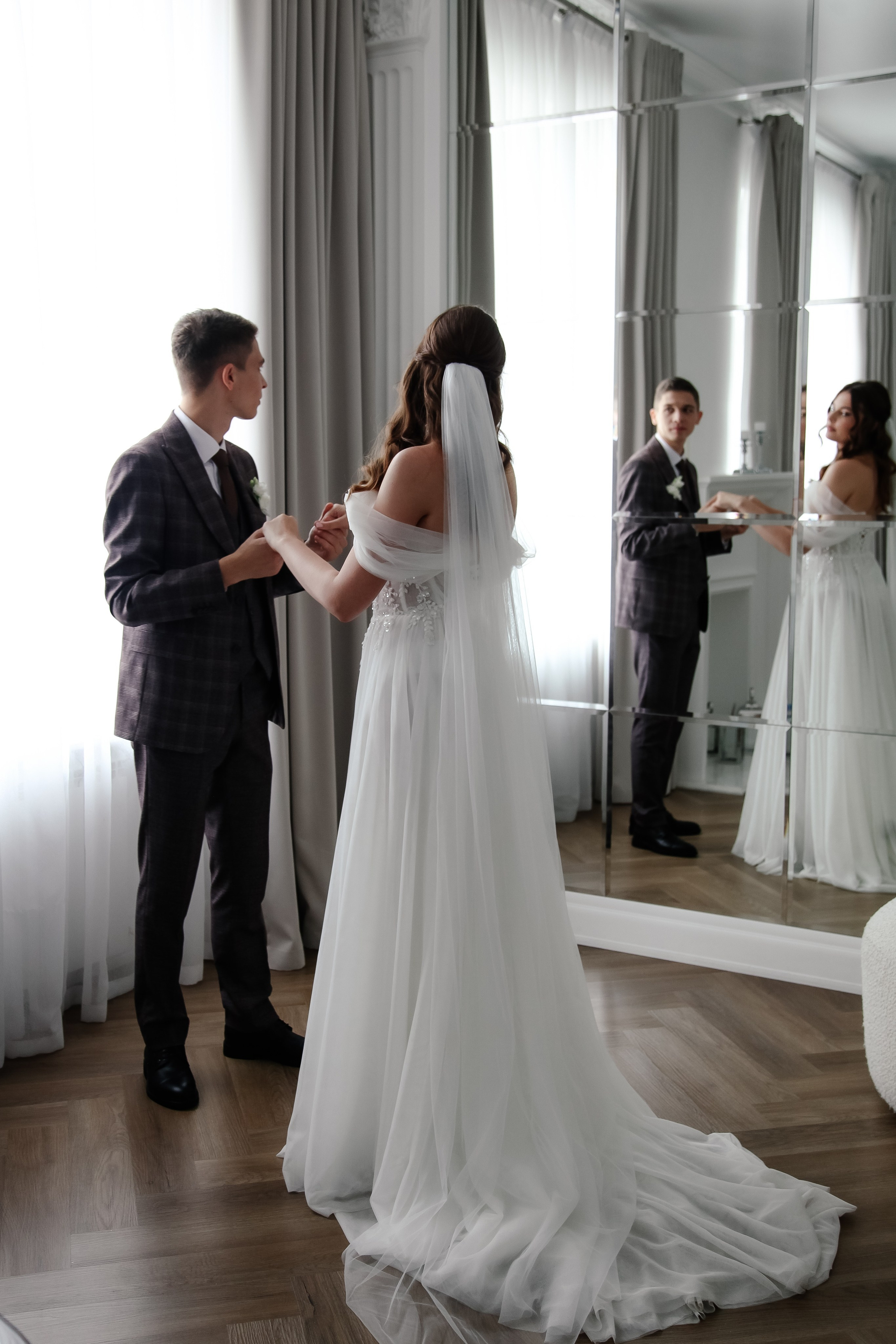 Эмиль и Евгения. Свадебный фотограф в Санкт-Петербурге Лолита Романова