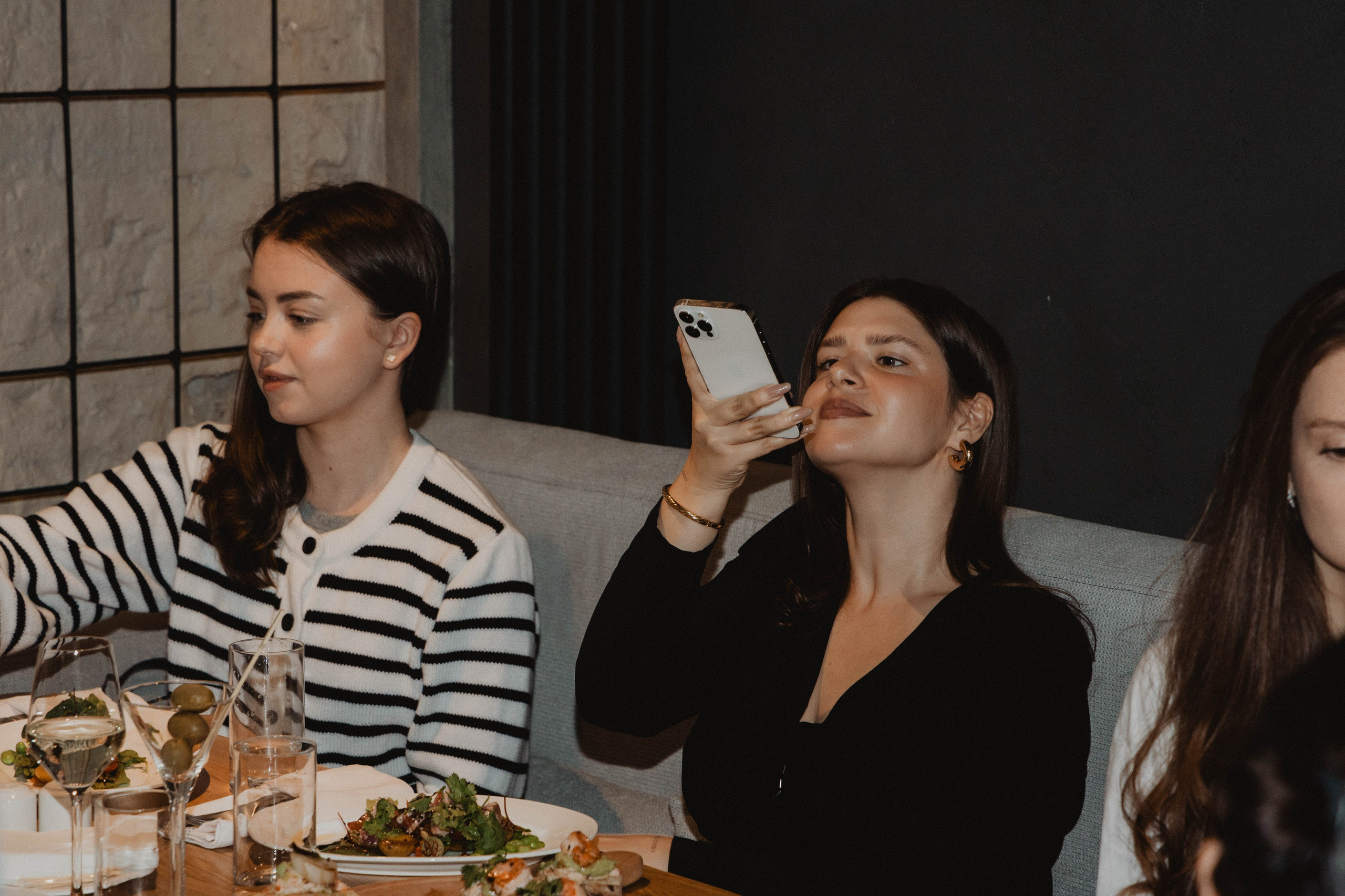 Репортажная съемка в ресторане — фото с гостями и атмосферой | Николай Завалишин. NICKZAVALISHIN — Визуал который продаёт