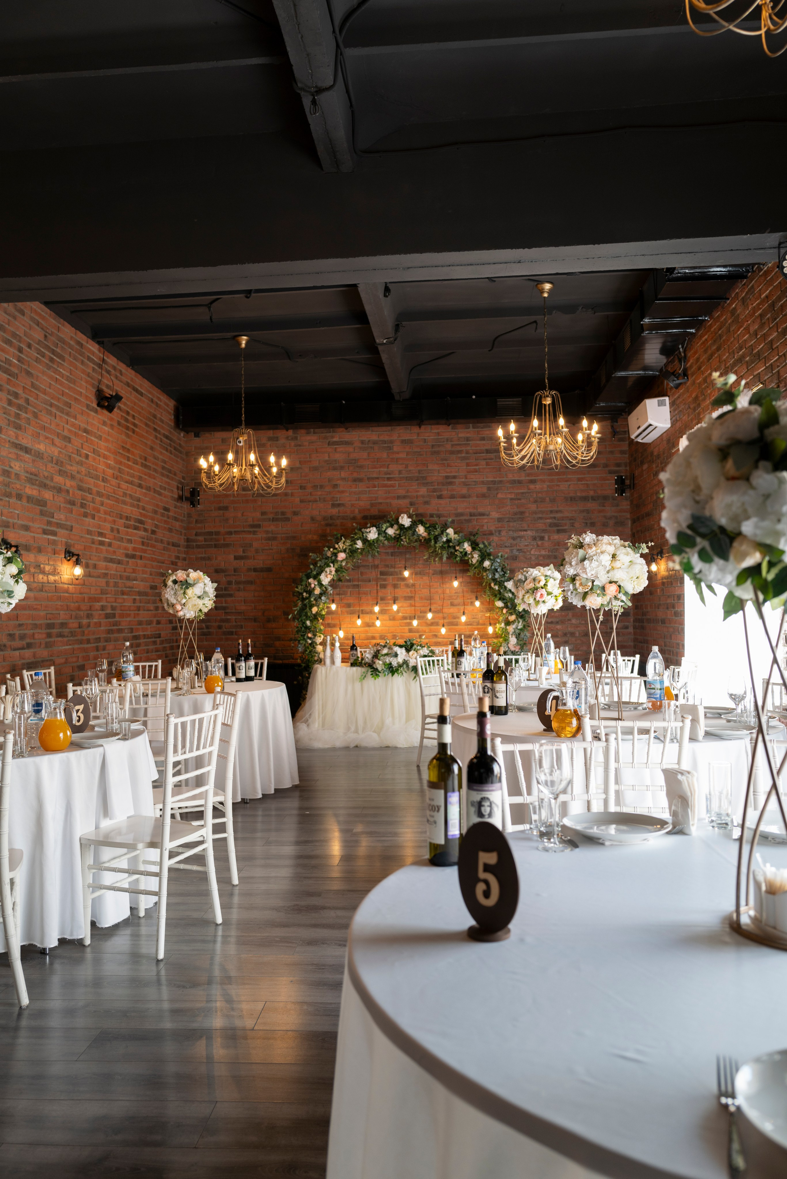 Рестораны. Maxon Magnusson