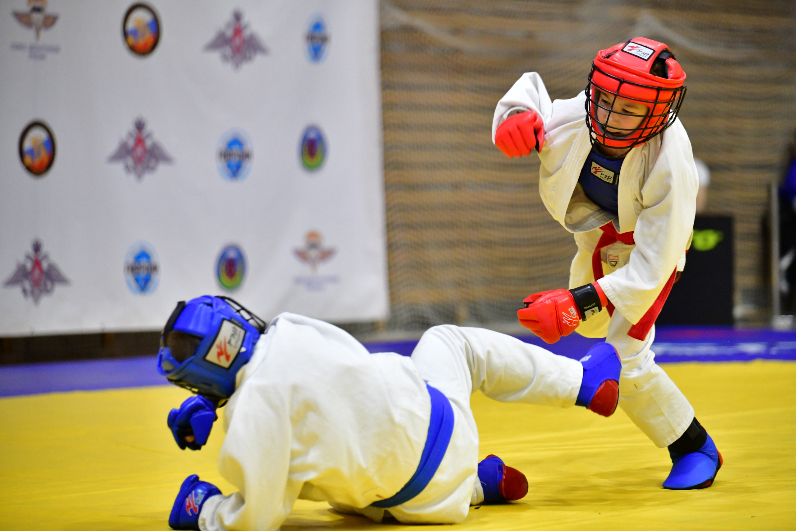 АРБ. Фестиваль, посвященный дню снятия блокады Ленинграда. Фото детских спортивных мероприятий и всякое интересное через объектив