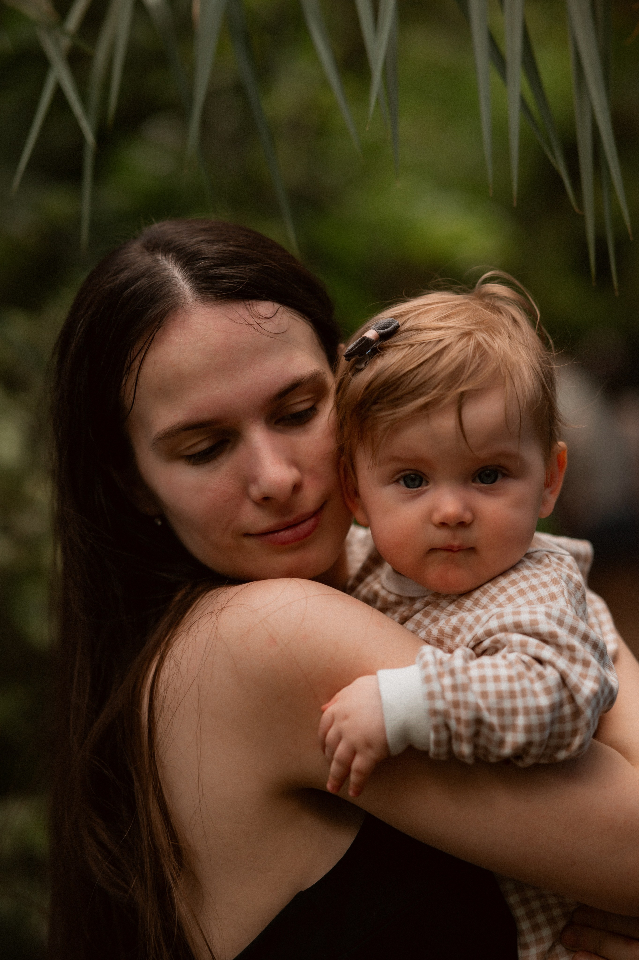 Илья, Ирина и Ева в Оранжерее. Семейный и свадебный lifestyle-фотограф в Москве Мария Петрова
