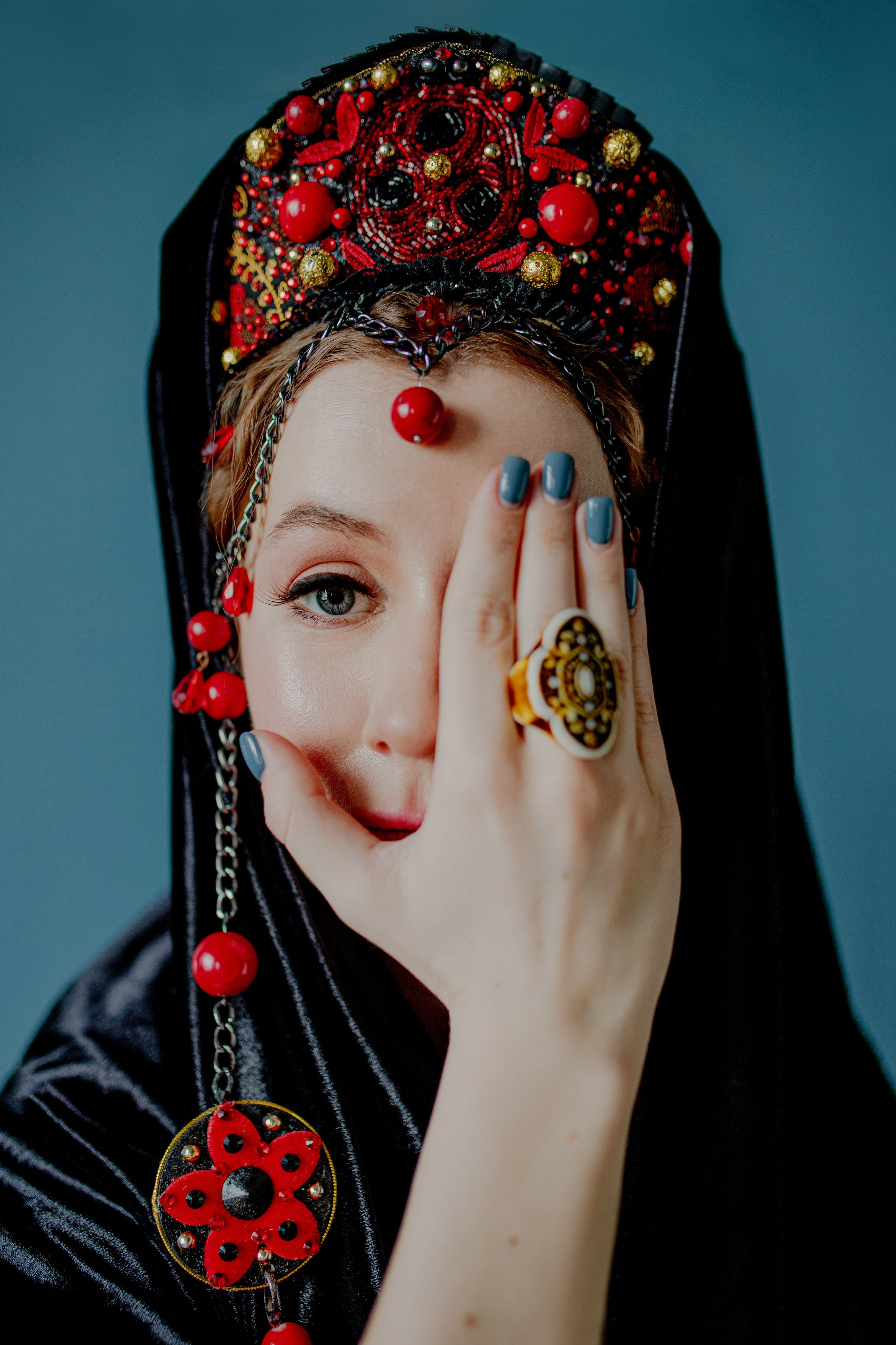 Матрёшка. Портретный фотограф Александра Птица. Снимаю истории о вас