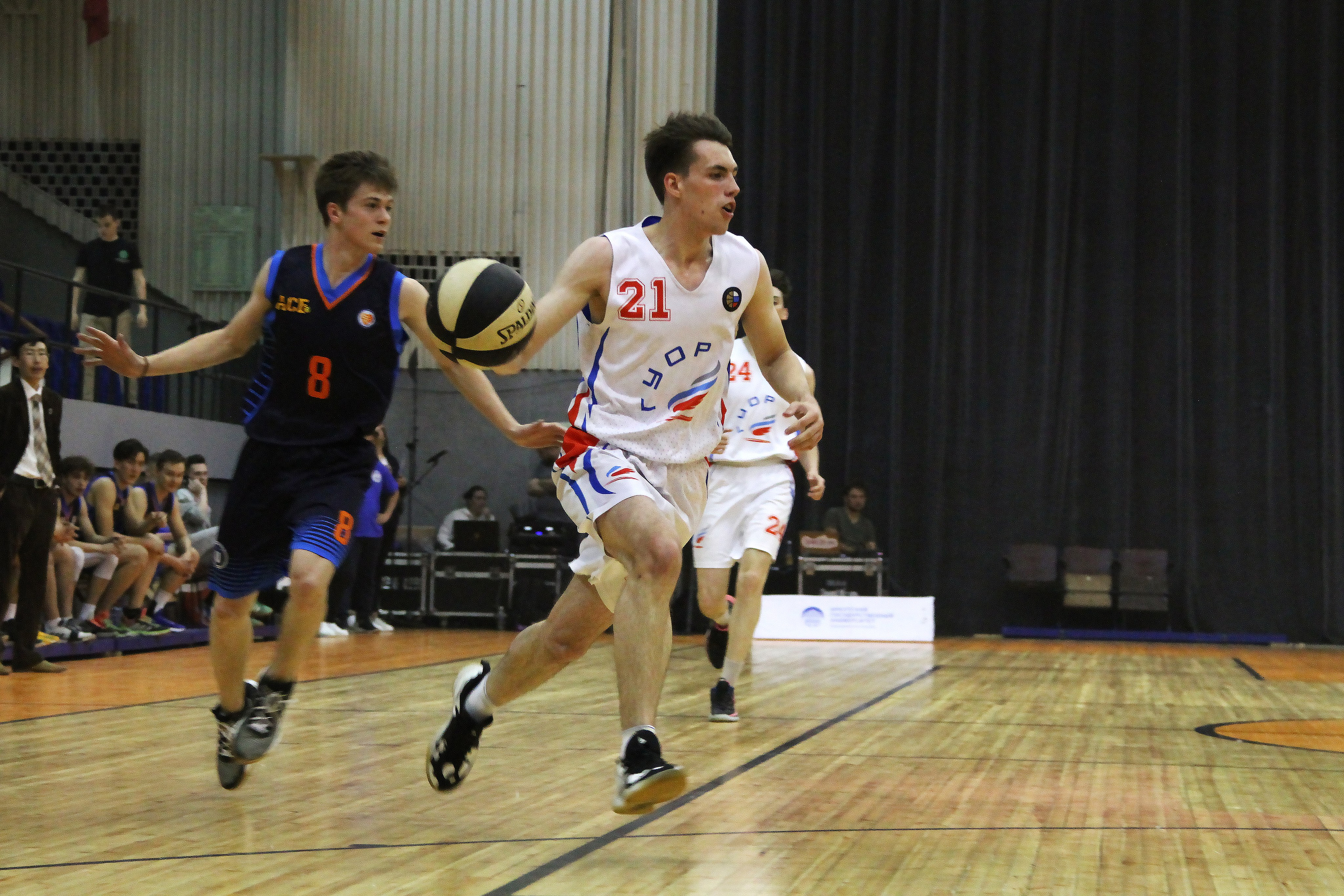 Баскетбол. Репортажный фотограф в Иркутске Семён Фёдоров