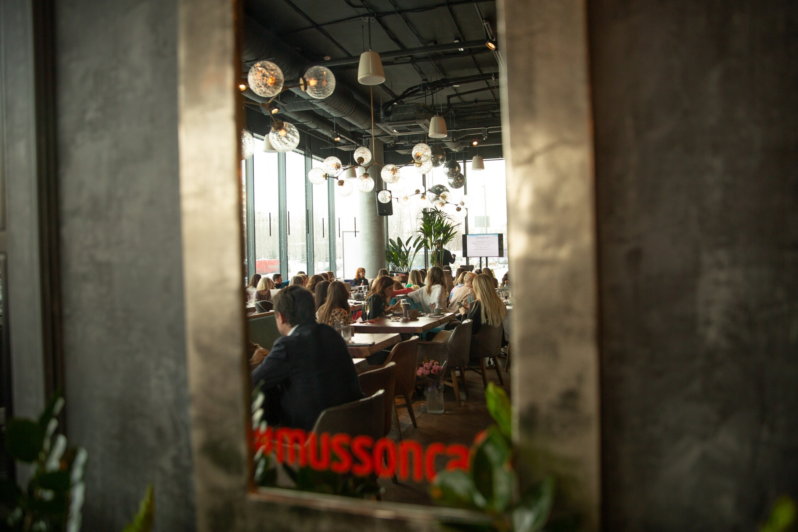 Мастер-класс Chaz Mason в Москве. Свадебный и семейный фотограф