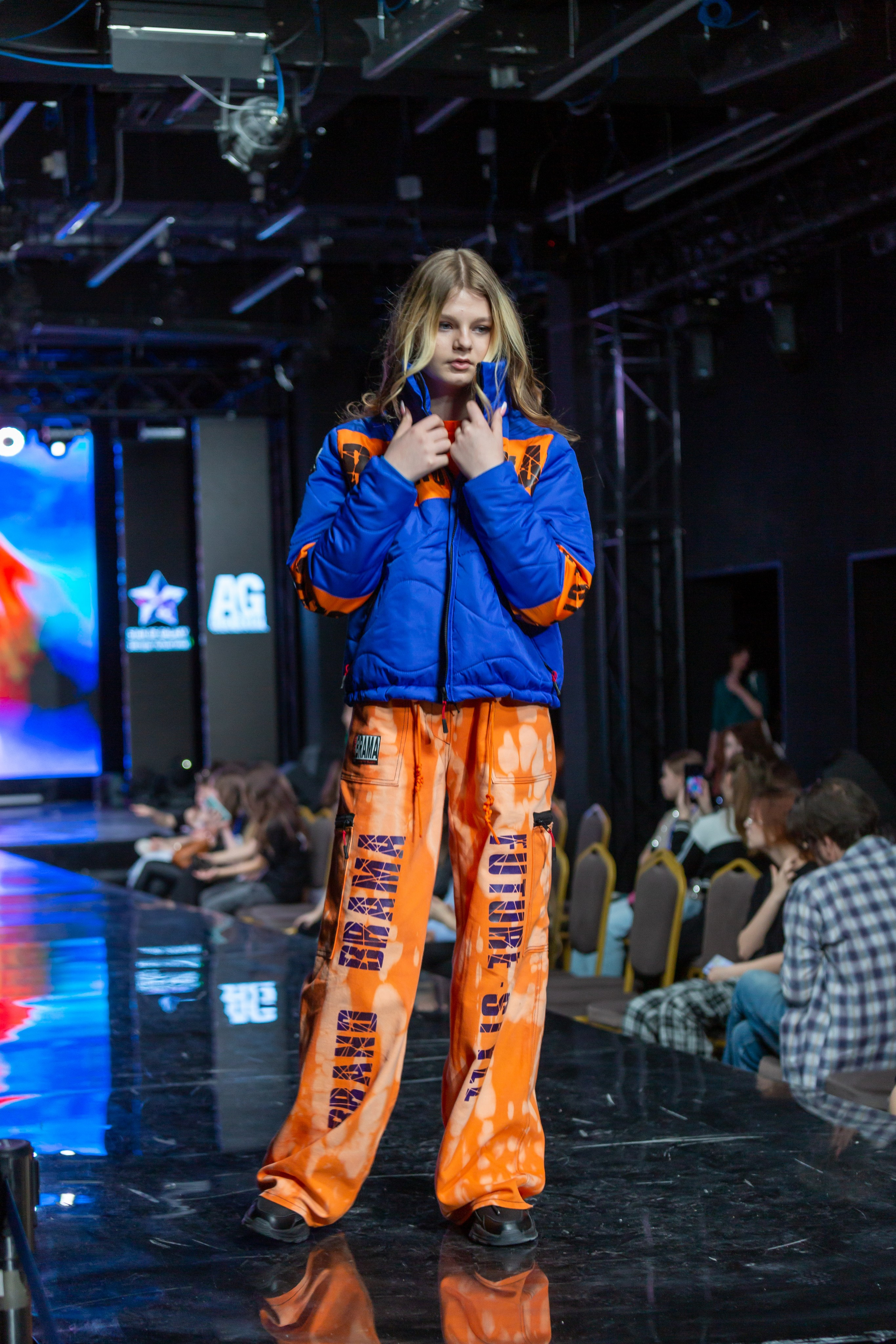 Звезда галактики. Яровит Холл. Репортажный, семейный, свадебный, портретный фотограф