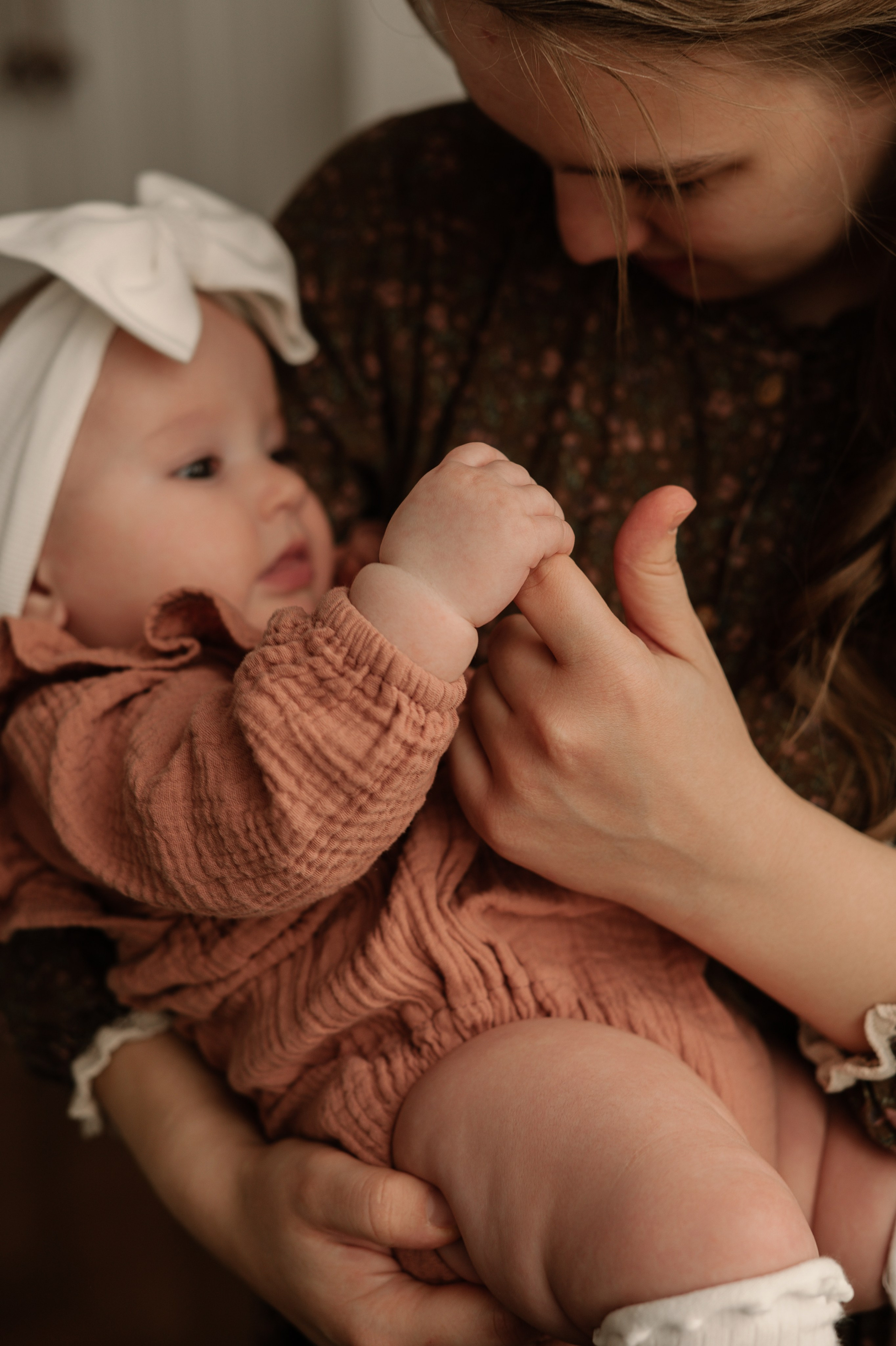 Ирина + Саша = Иллария и Нина. Женский, семейный и свадебный фотограф в Астрахани Виктория Бузаева