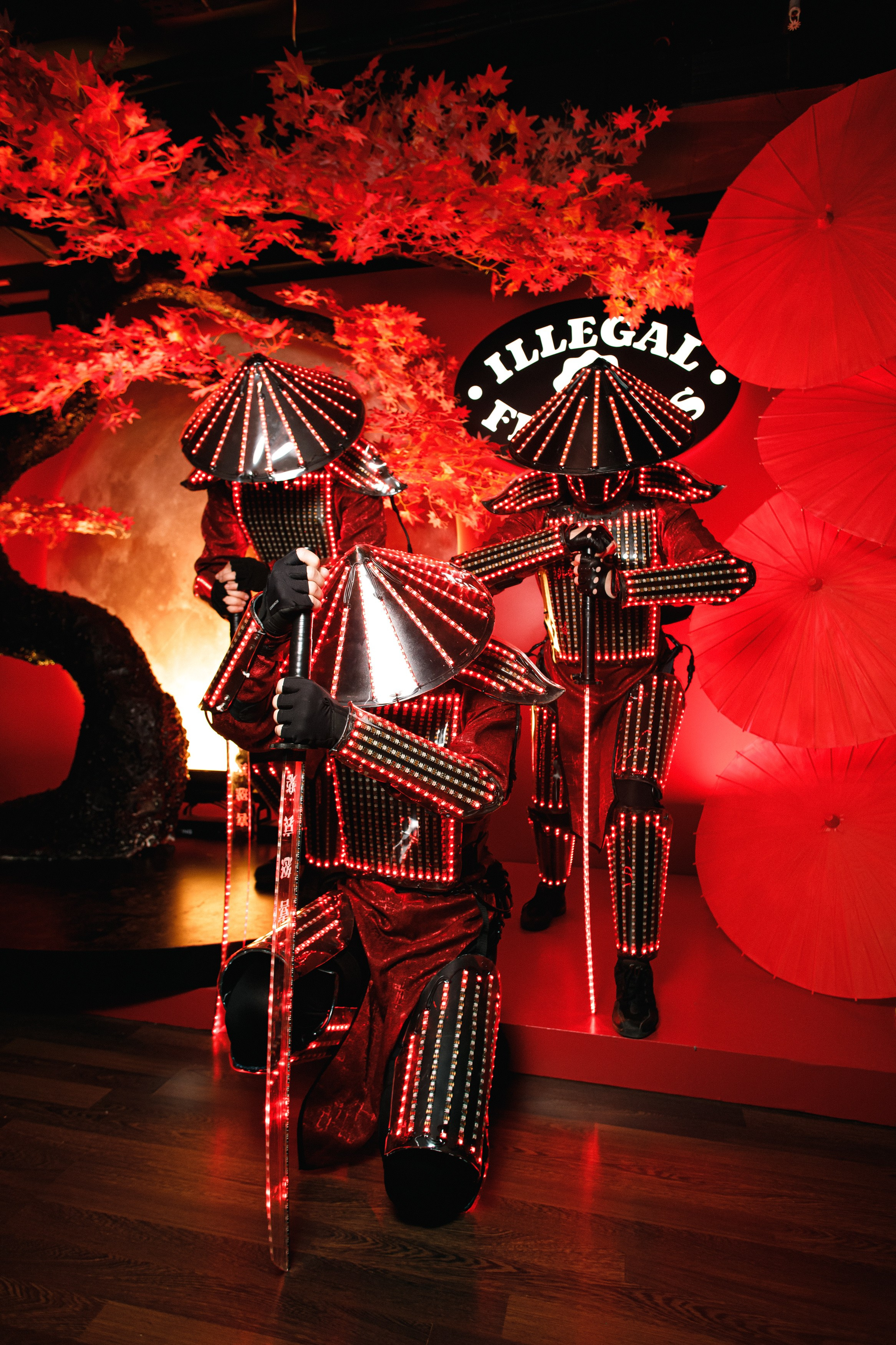 ILLEGAL FRIENDS | ASIA. СВОИ. ФОТООТЧЕТЫ-СОБЫТИЯ-МЕСТА