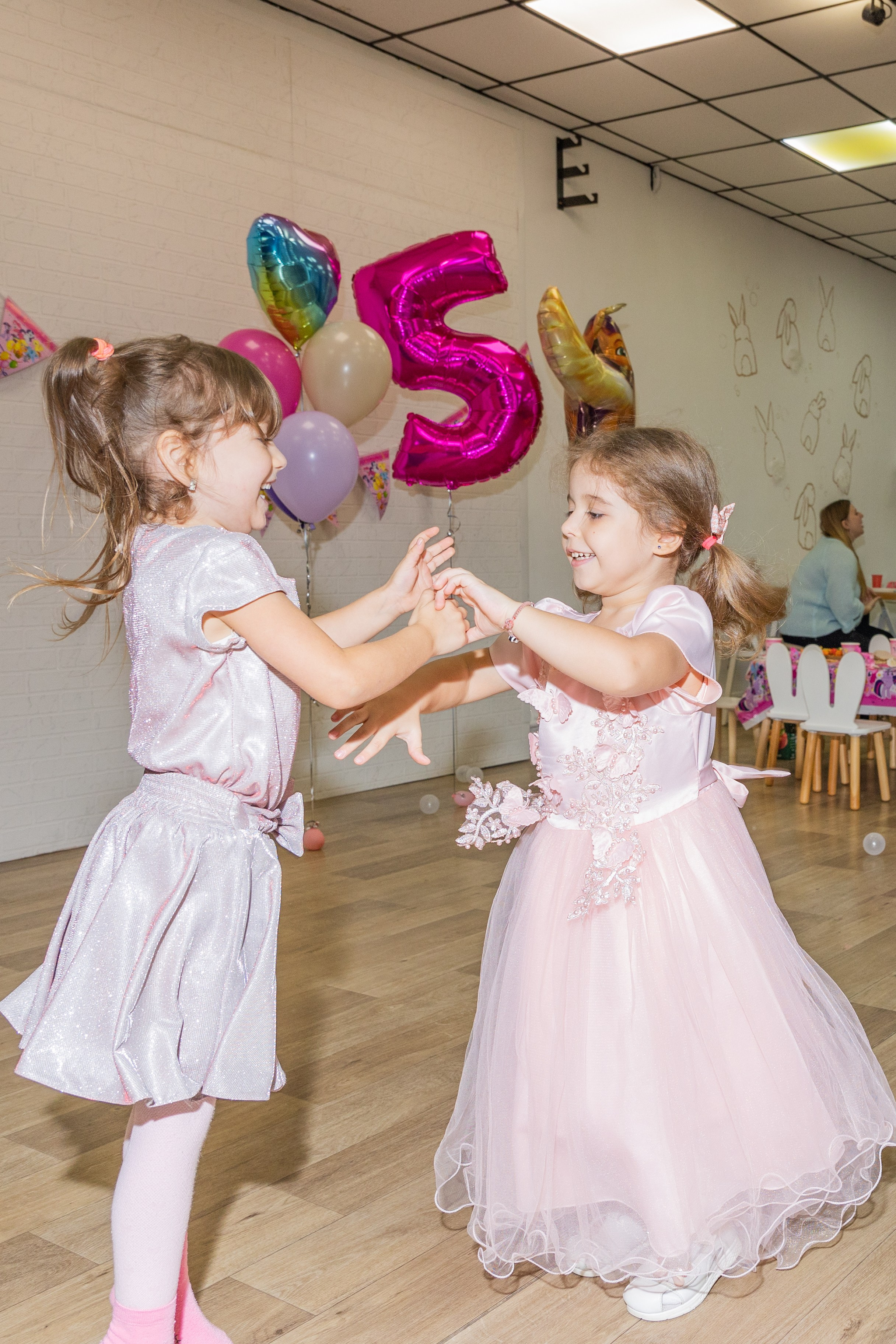 День Рождение Есении в Rabbit Holl. Выпускные альбомы во Владивостоке