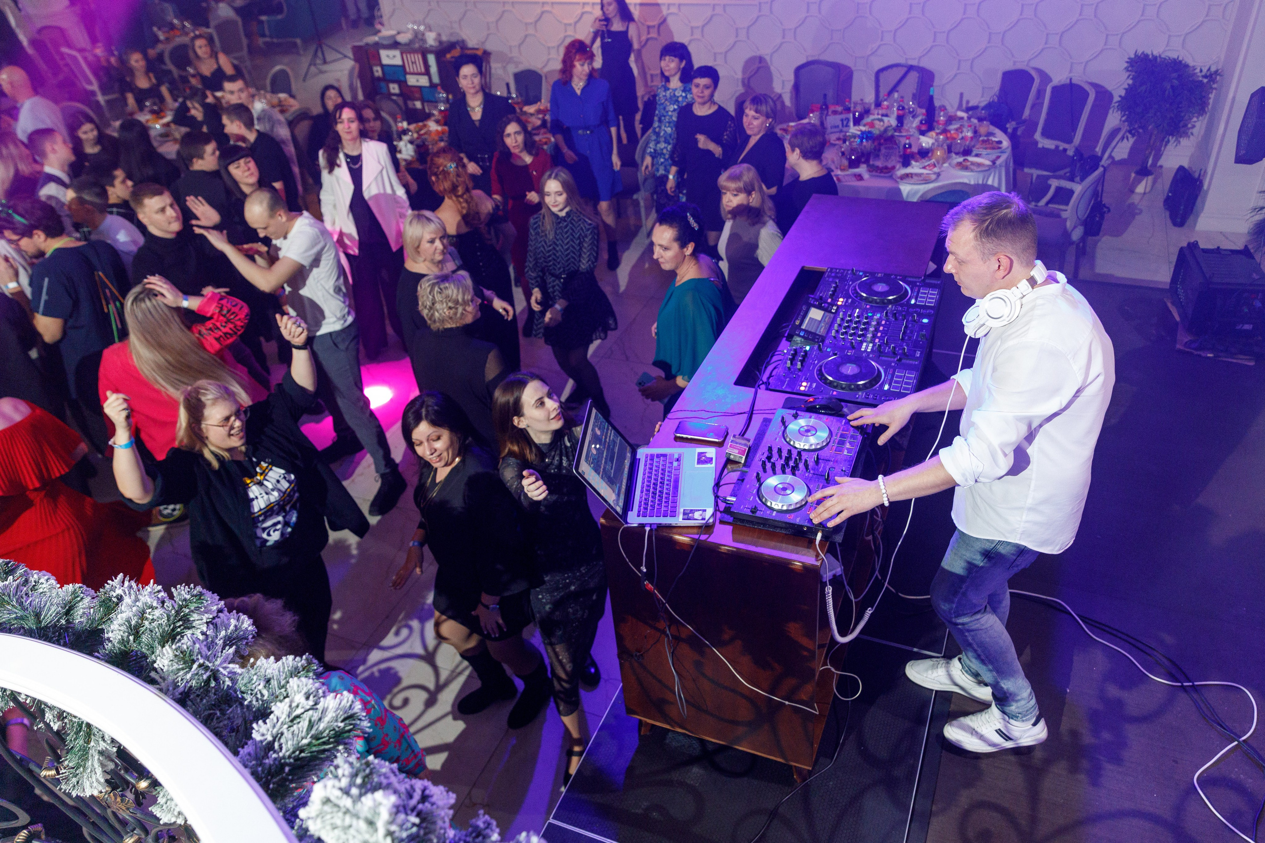 Новогодний корпоратив КВ системы. Фотограф Макс Носков