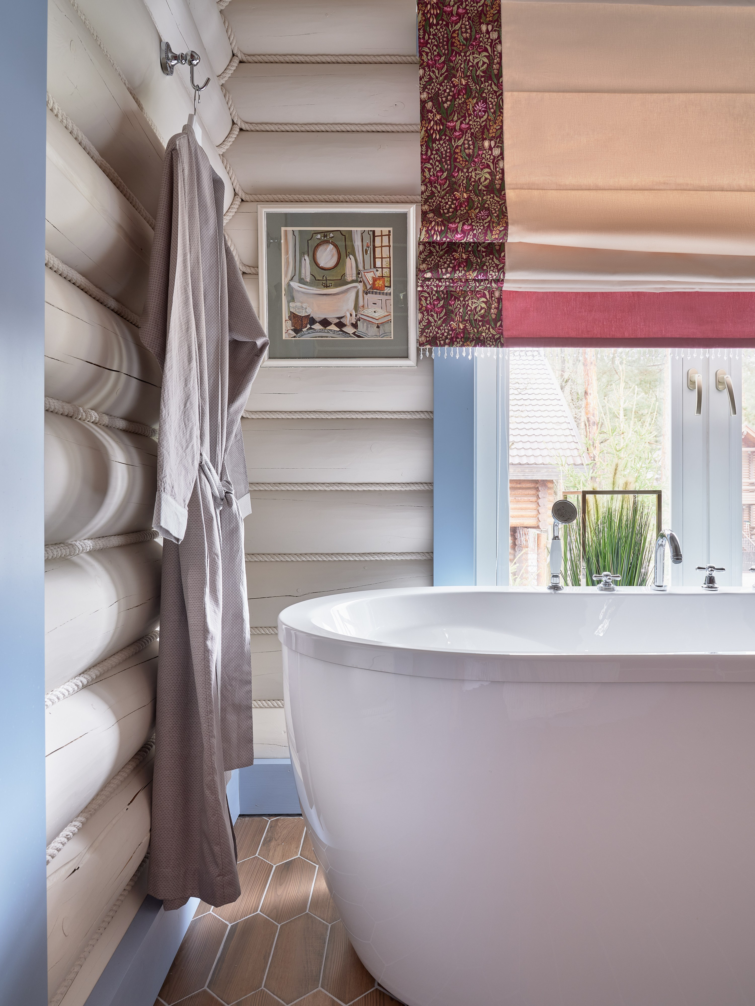 Бревенчатый светлый дом. Фотограф Наталья Вершинина