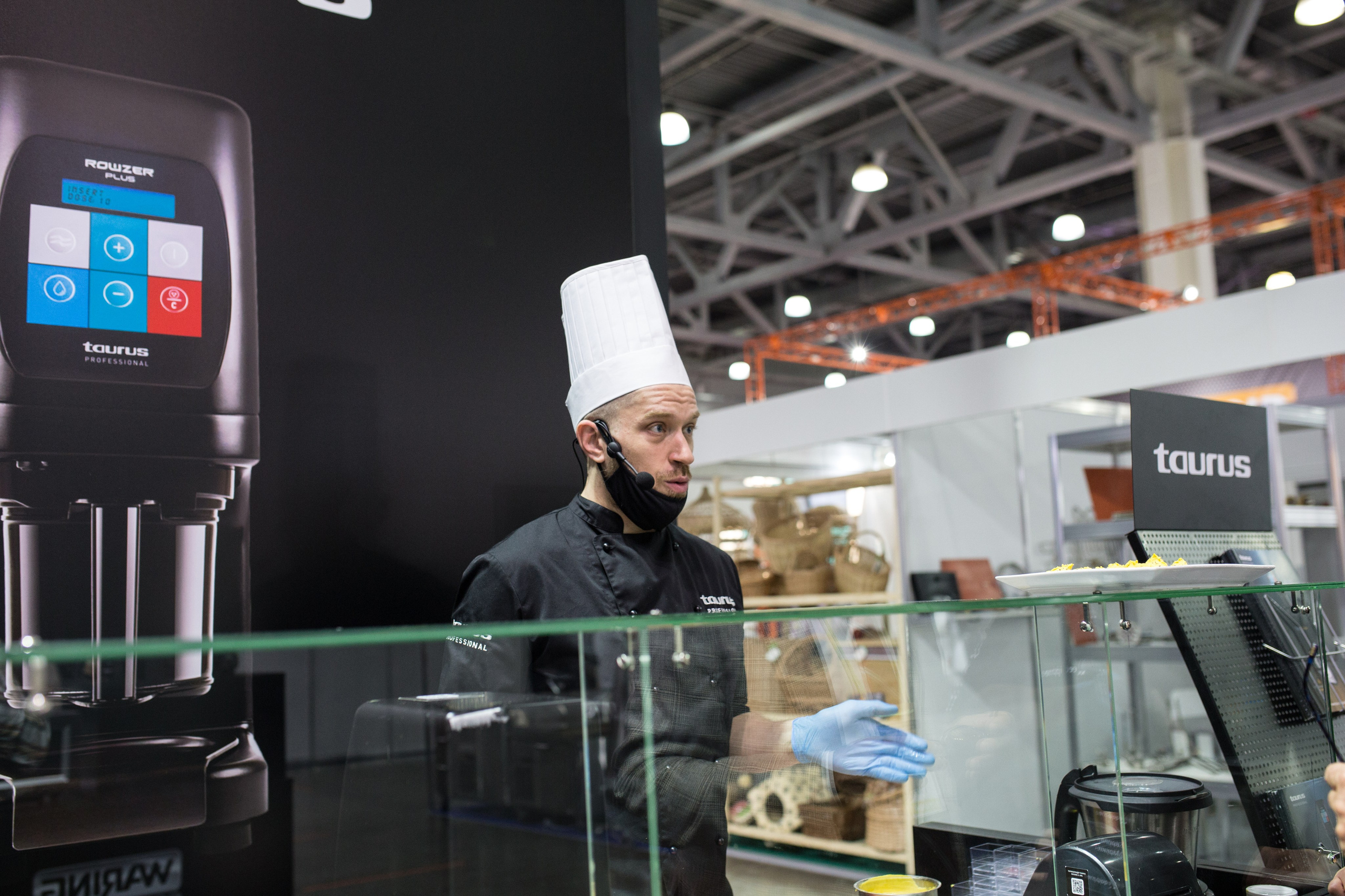 Выставка Apach. Свадебный и семейный фотограф в Москве Julia Juice