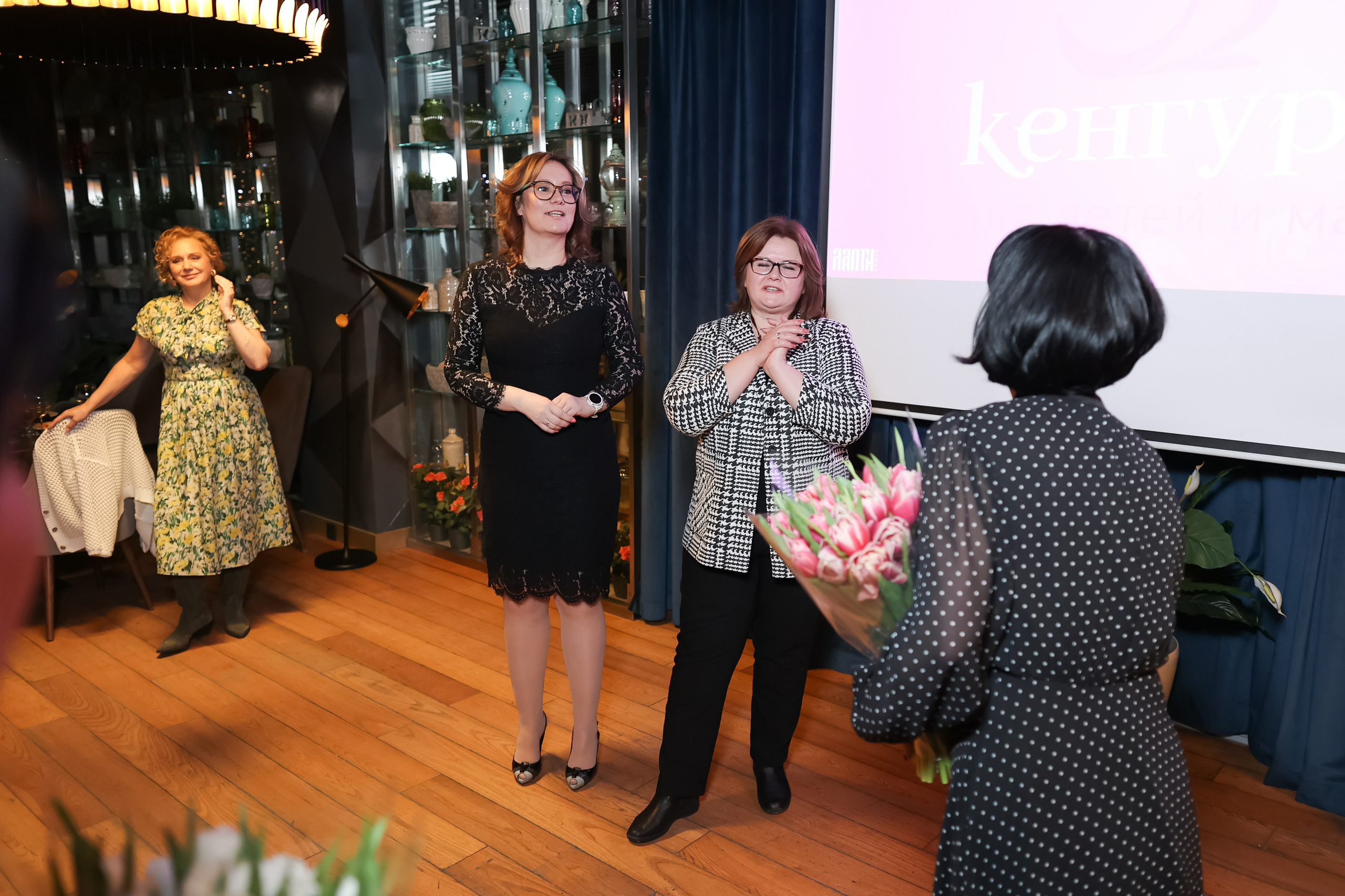 8 марта. Репортажный фотограф видеограф в Москве Ольга Плаксина