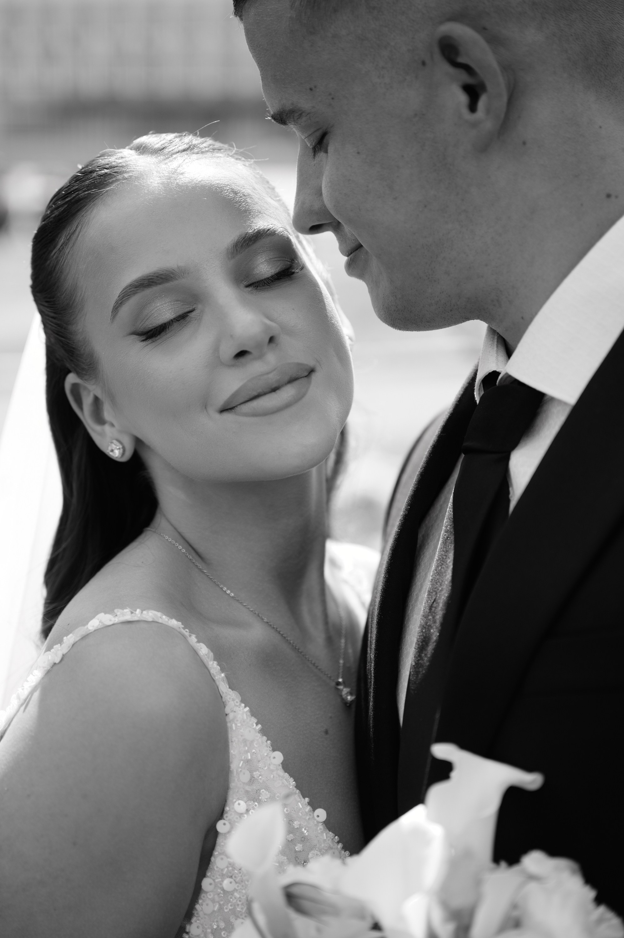 Антон и Виолета. Zhulanovilya