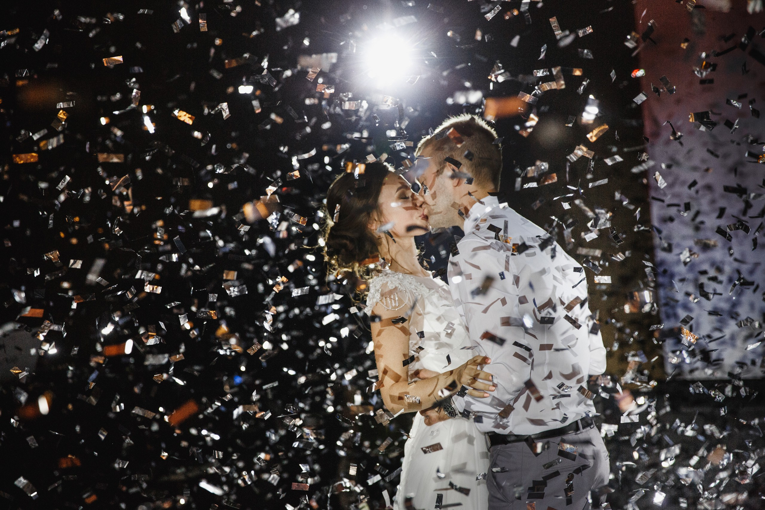 А+В. СВАДЕБНЫЙ И РЕПОРТАЖНЫЙ ФОТОГРАФ В НИЖНЕМ НОВГОРОДЕ АРТЕМ КУЗЬМИЧЕВ