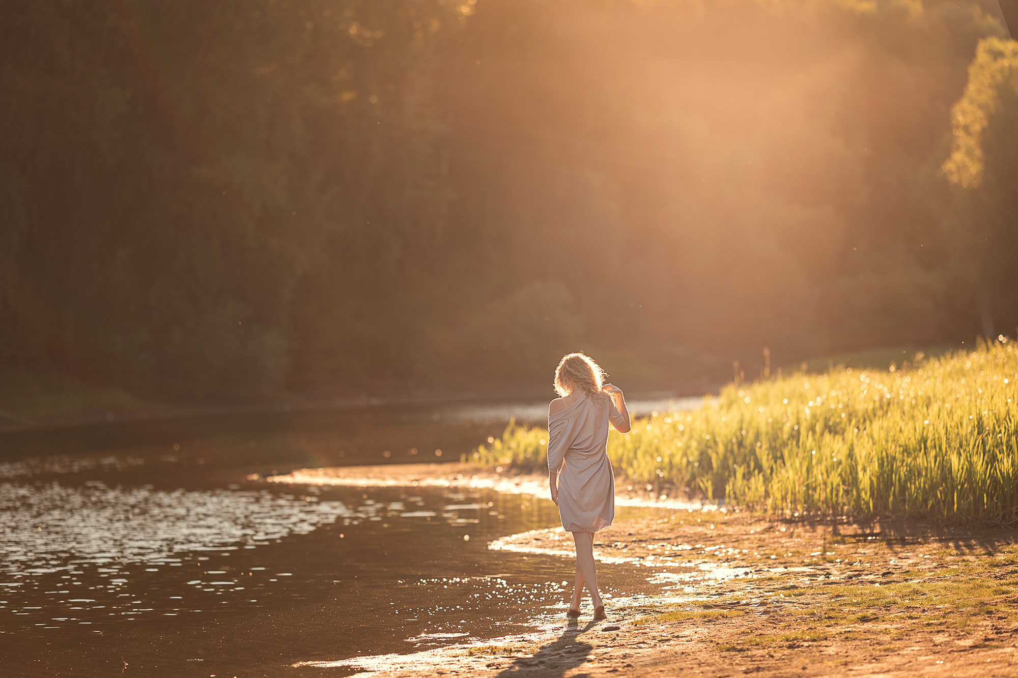 Женственный портрет девушки в студии "Окна" Пермь. Семейный и детский фотограф в Перми Мария Карабатова