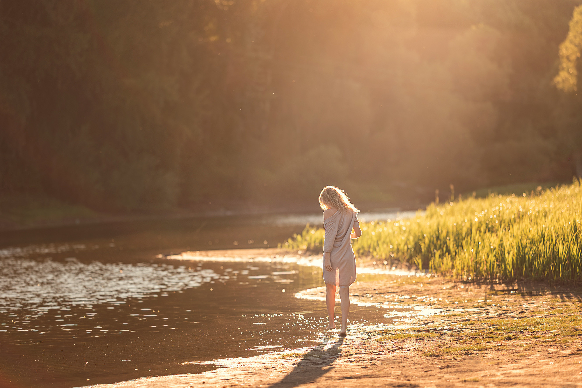 Женственный портрет девушки в студии "Окна" Пермь. Семейный и детский фотограф в Перми Мария Карабатова