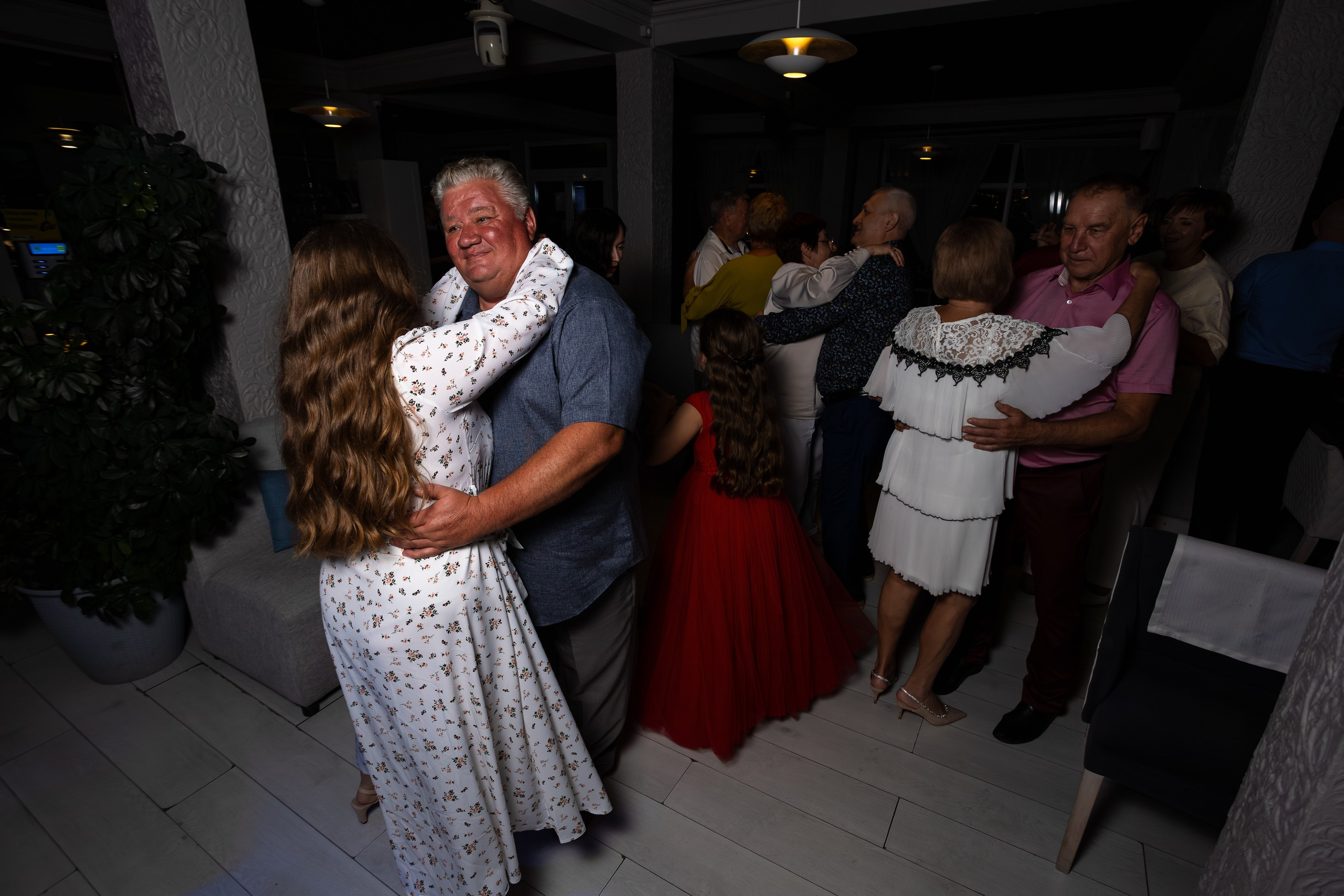 Юбилей в кафе «Парус». Репортажный фотограф Анапа