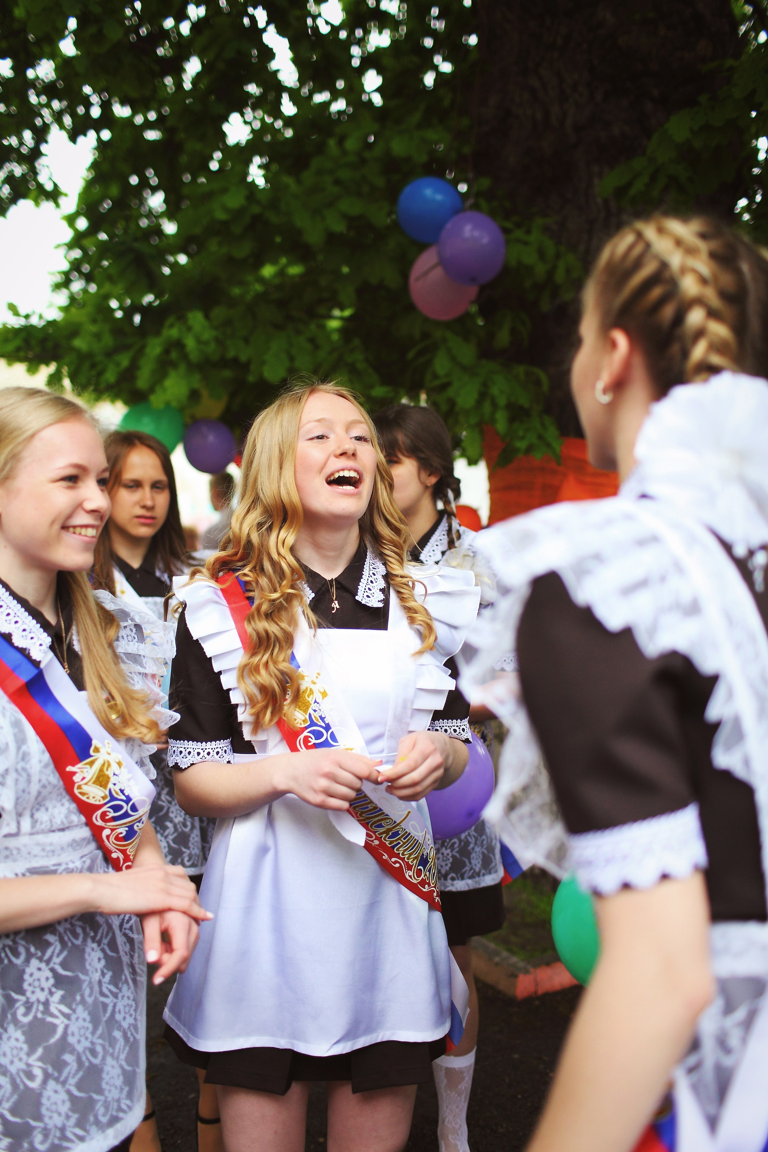 Портфолио фотографа на последний звонок. Свадебный и репортажный фотограф в Ярославле и Санкт-Петербурге Роман Микрюков