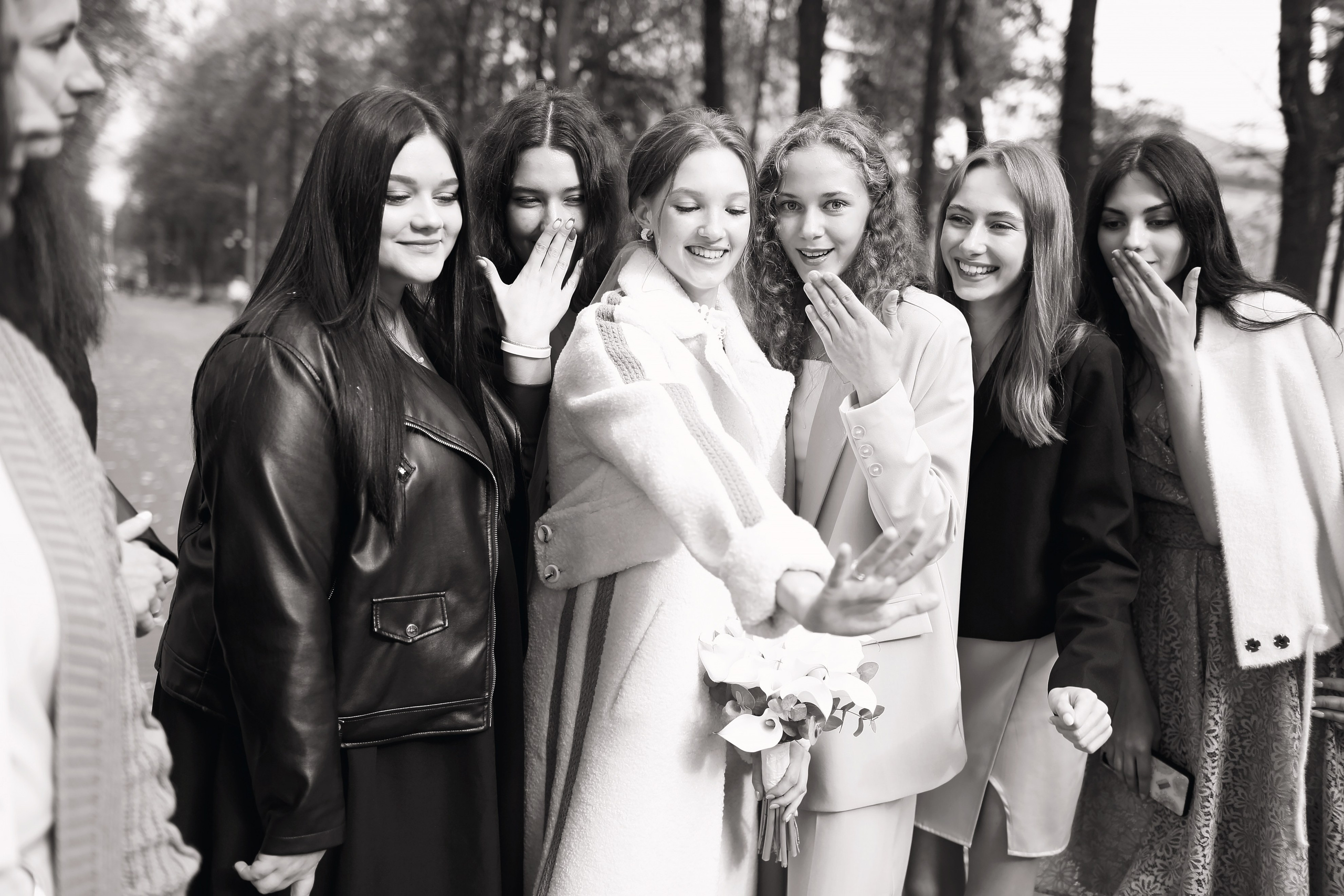 Съемка пары в осеннем городе и в студии. Свадебный и репортажный фотограф в Ярославле и Санкт-Петербурге Роман Микрюков