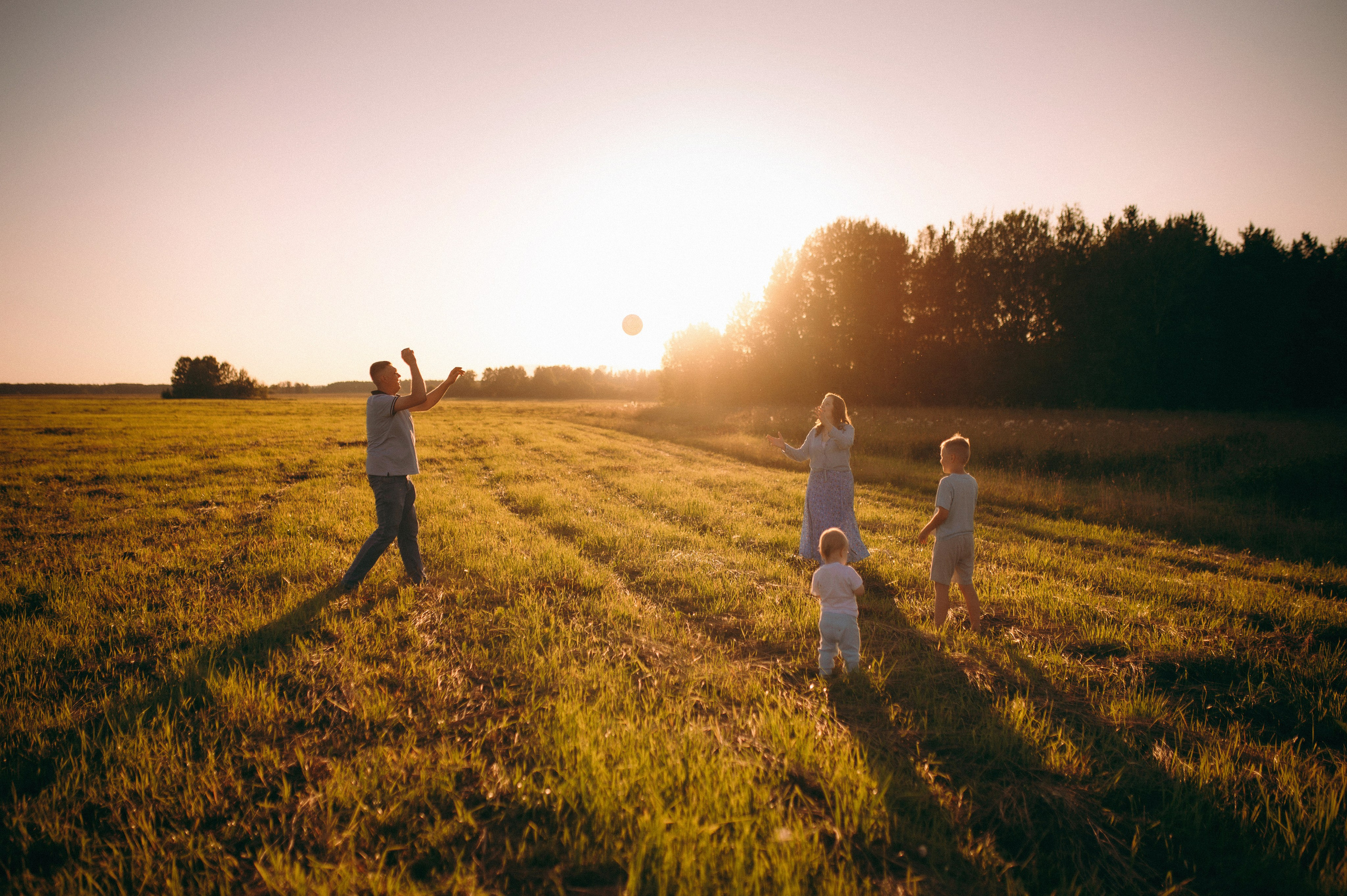 Аня, Алексей, Слава и Дима. Фотограф, г. Лесной Свердловской области