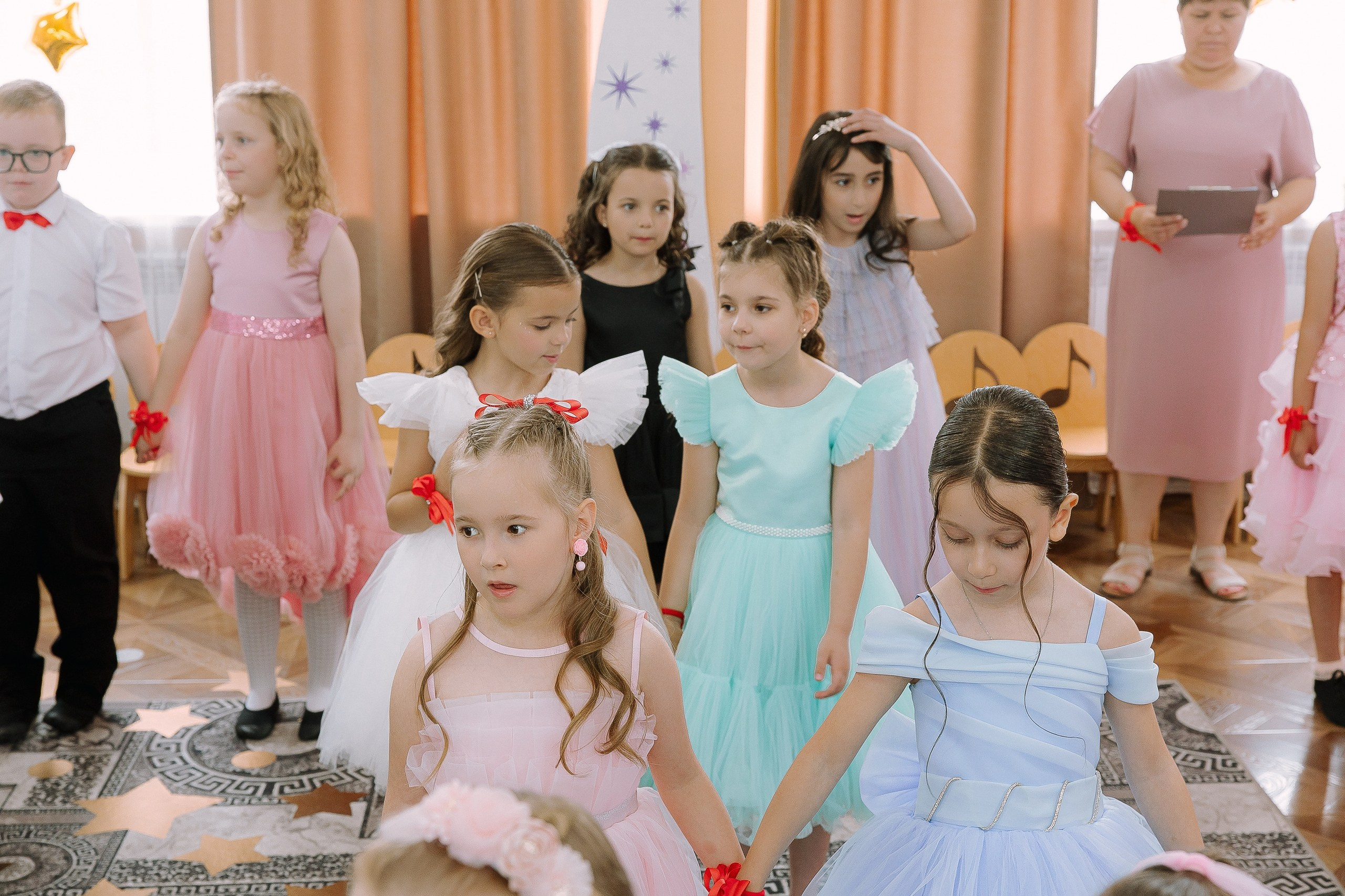 Выпускной в ДС 26. Выпускные альбомы Натальи Бутко: Новороссийск, Анапа, Геленджик