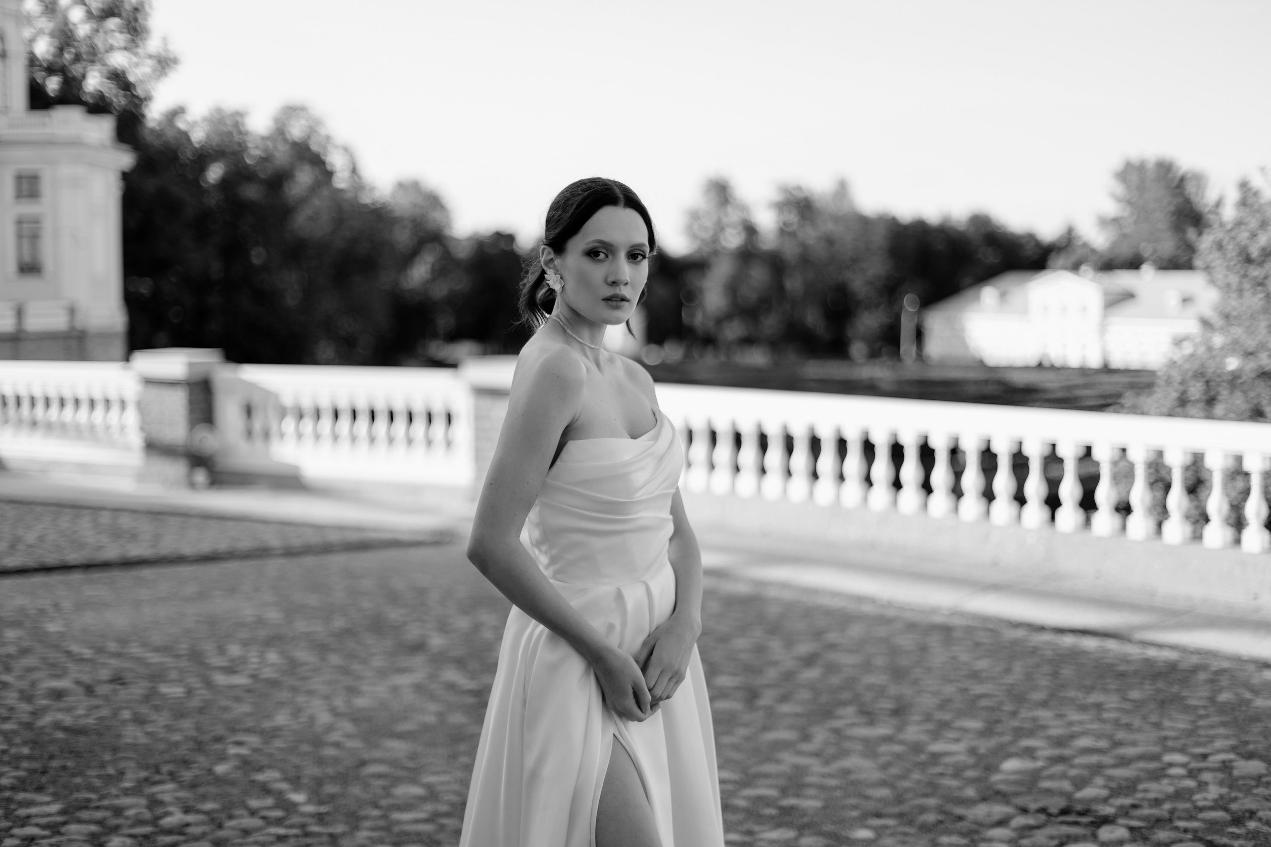 Свадебная прогулка в Ораниенбауме. Свадебный и портретный фотограф в Миассе Филиппенко Дарья
