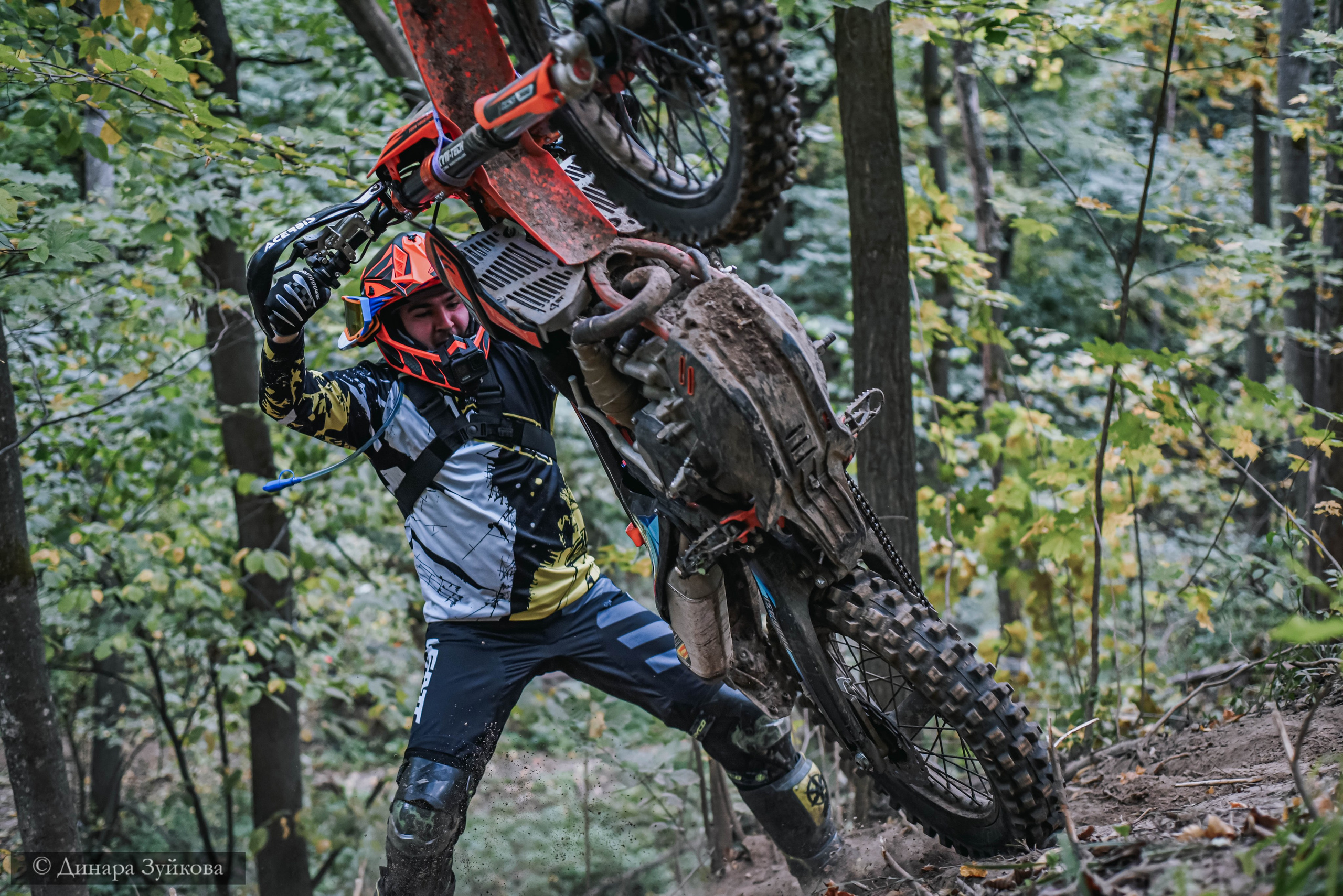 Кукушкин овраг-осенний путь назад. Мотофотограф в Нижнем Новгороде Динара Зуйкова