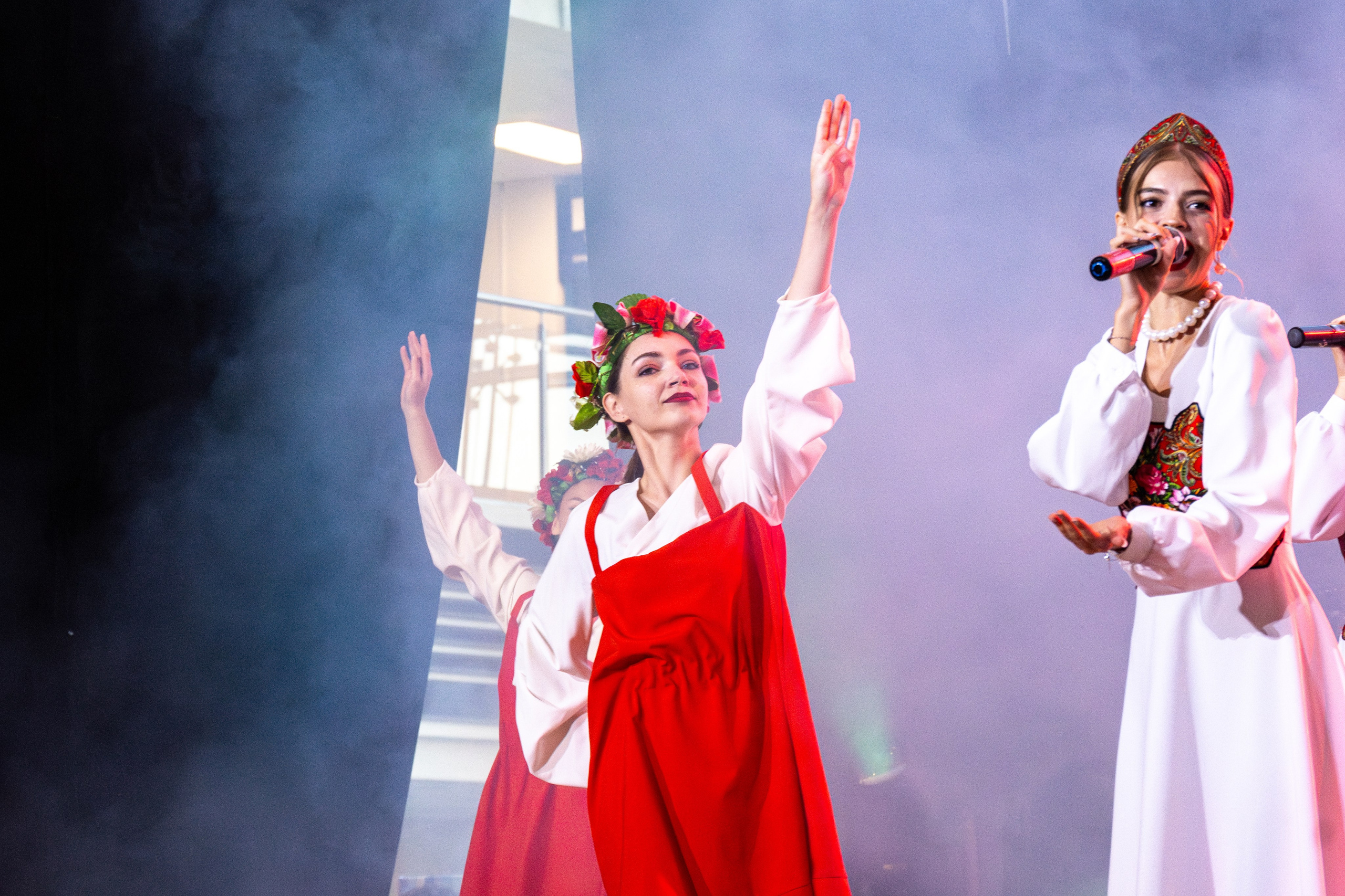 День Первокурсника ДВФУ 2025. Репортажный и портретный фотограф во Владивостоке Денис Седов