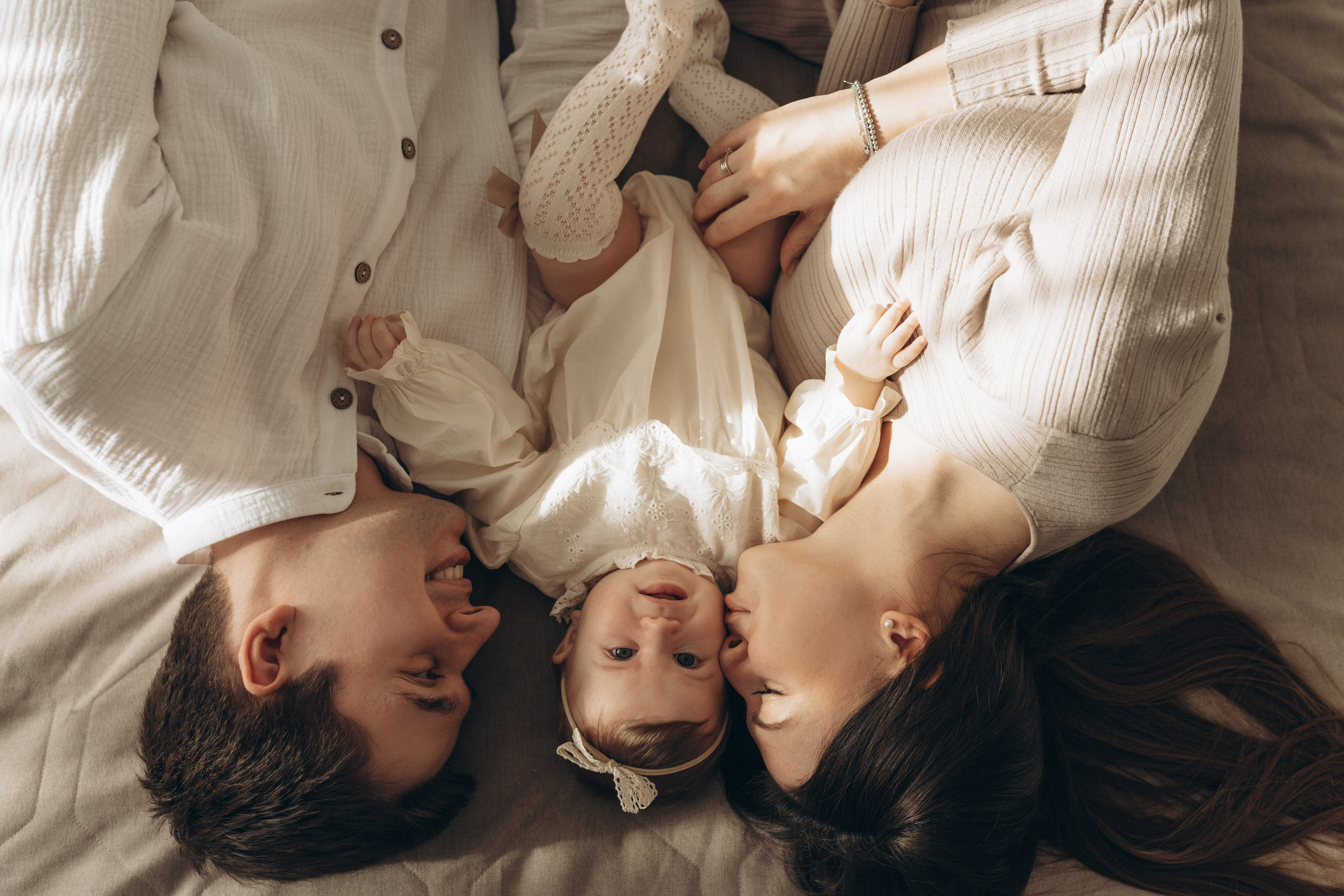 Счастливы вместе. Фотограф новорожденных малышей Одинцово/Москва Юлия Скок