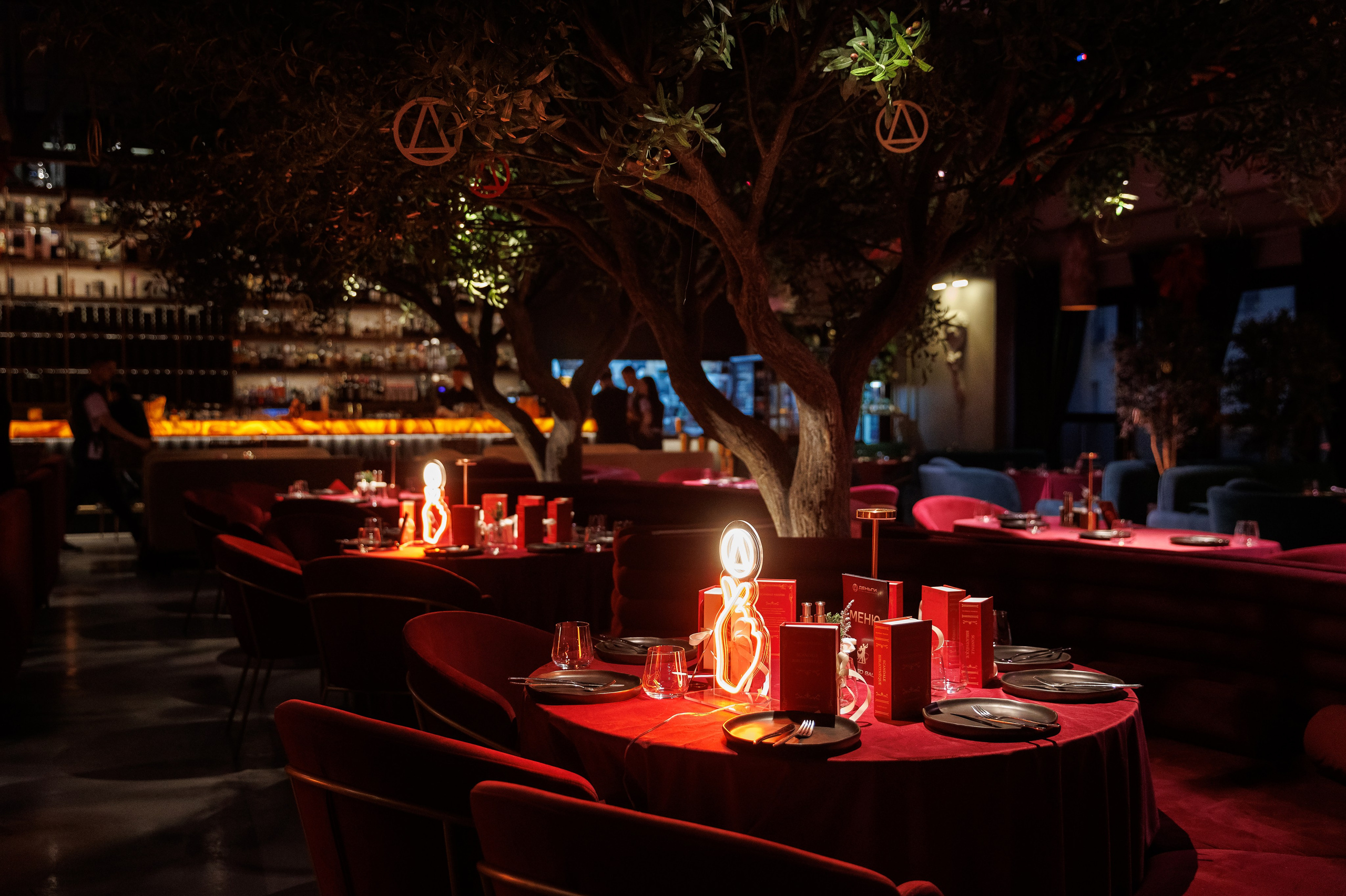 Новогодняя вечеринка клуба «Деньги»