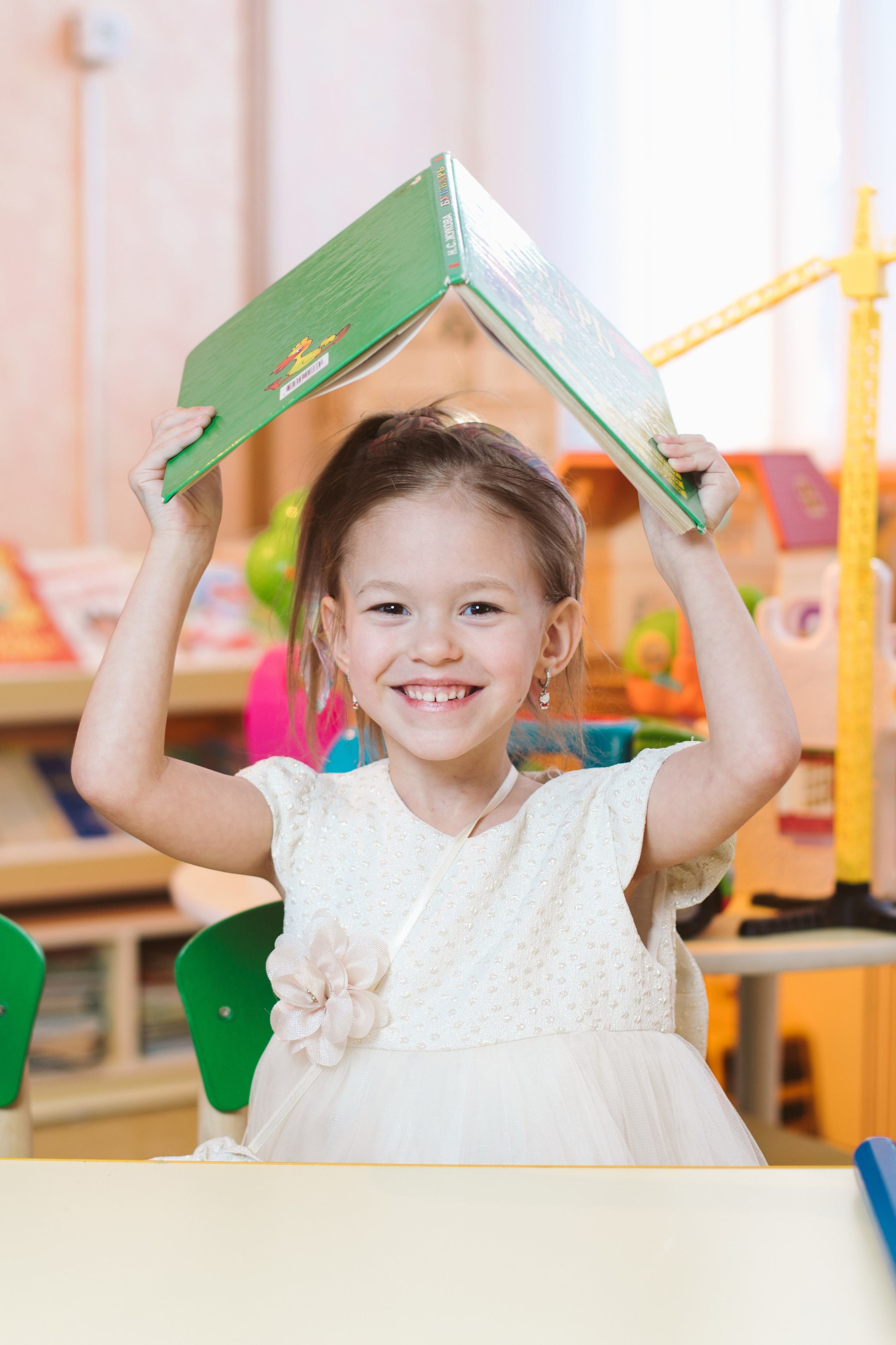Галерея фотографий для детского сада. Выпускные фотоальбомы на заказ в Москве. Ксения Фоломкина