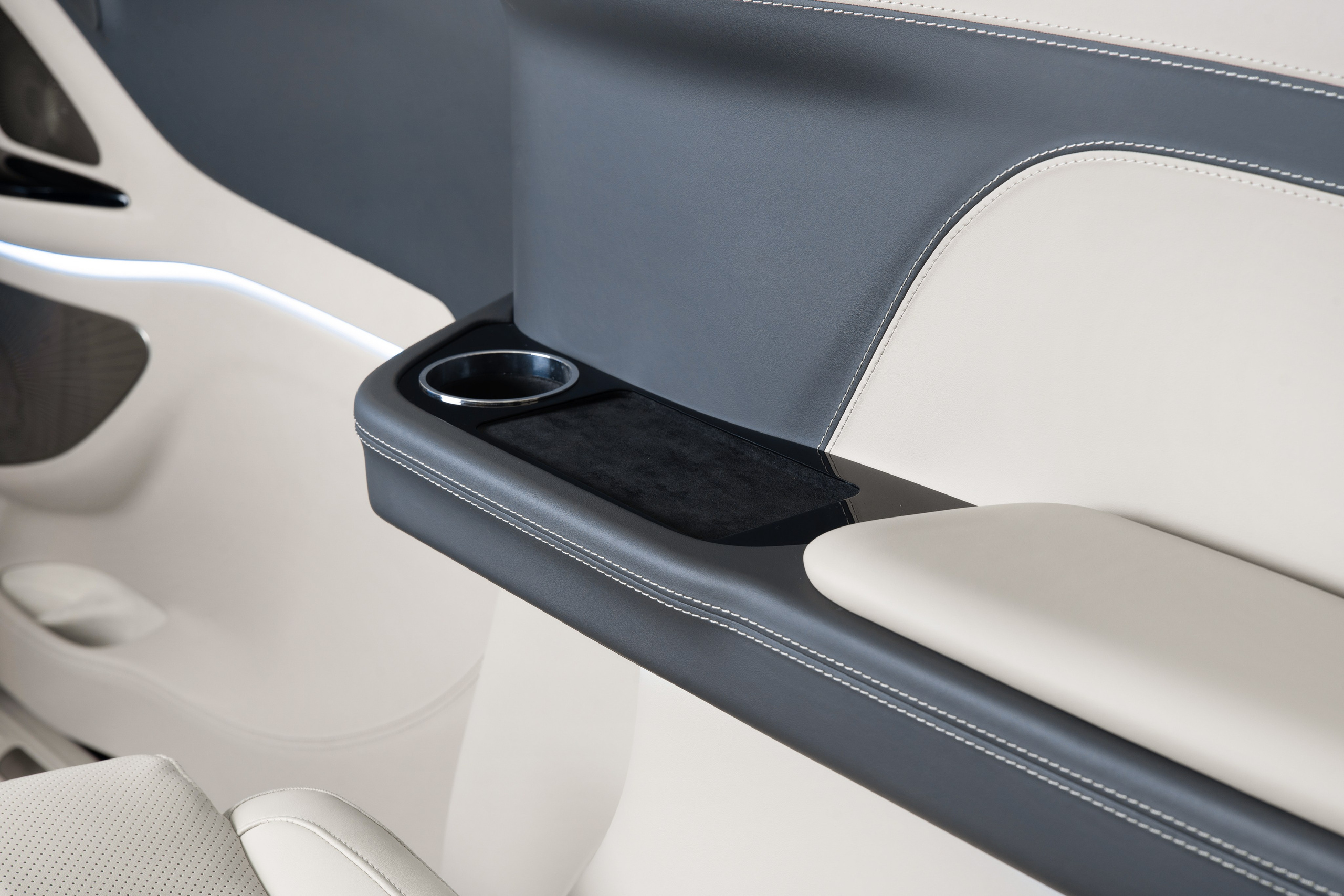 VOYAH. Автомобильный фотограф Светлана Усова