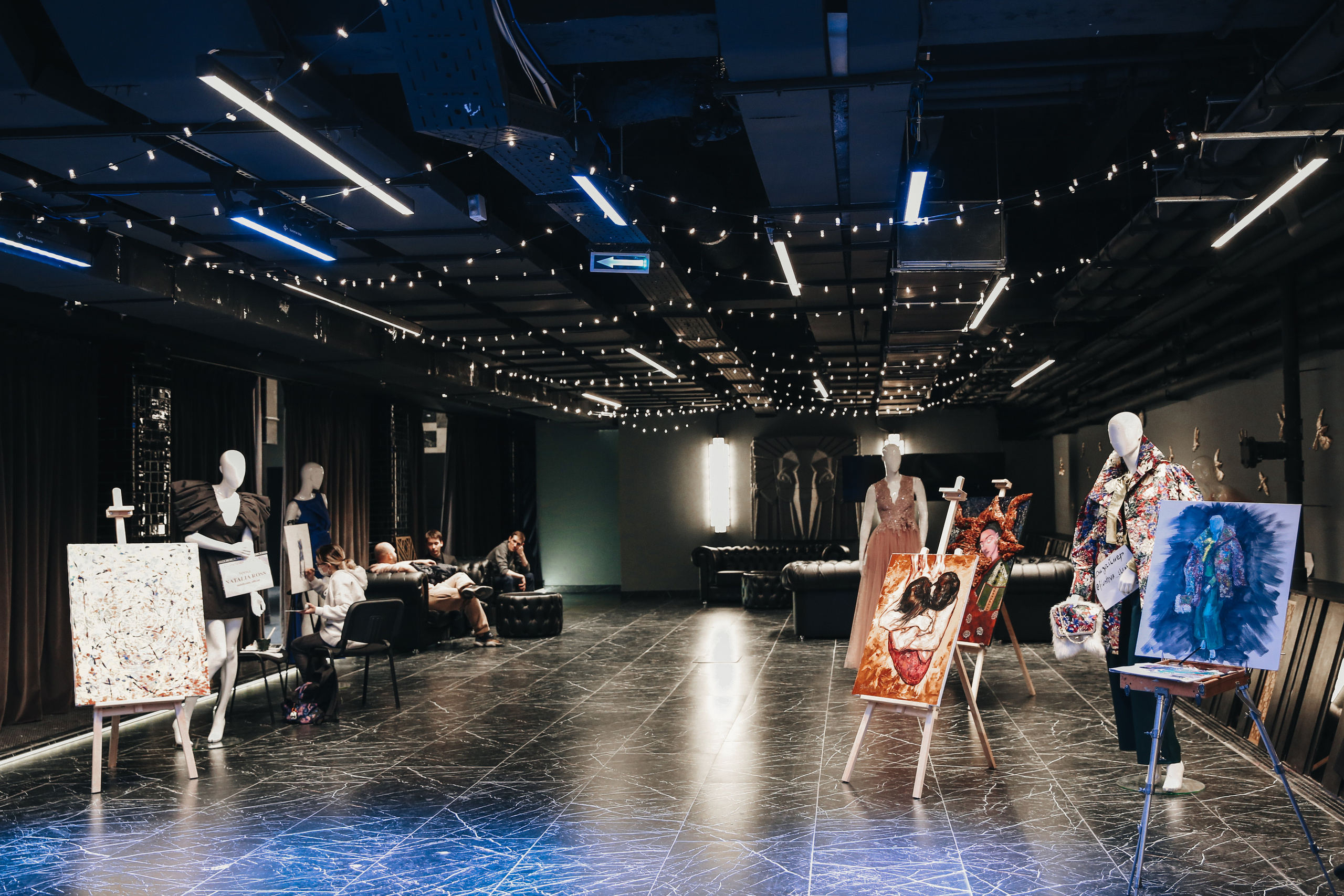 Показ ЯровитХолл. Фотограф и видеограф Анна Домашенко