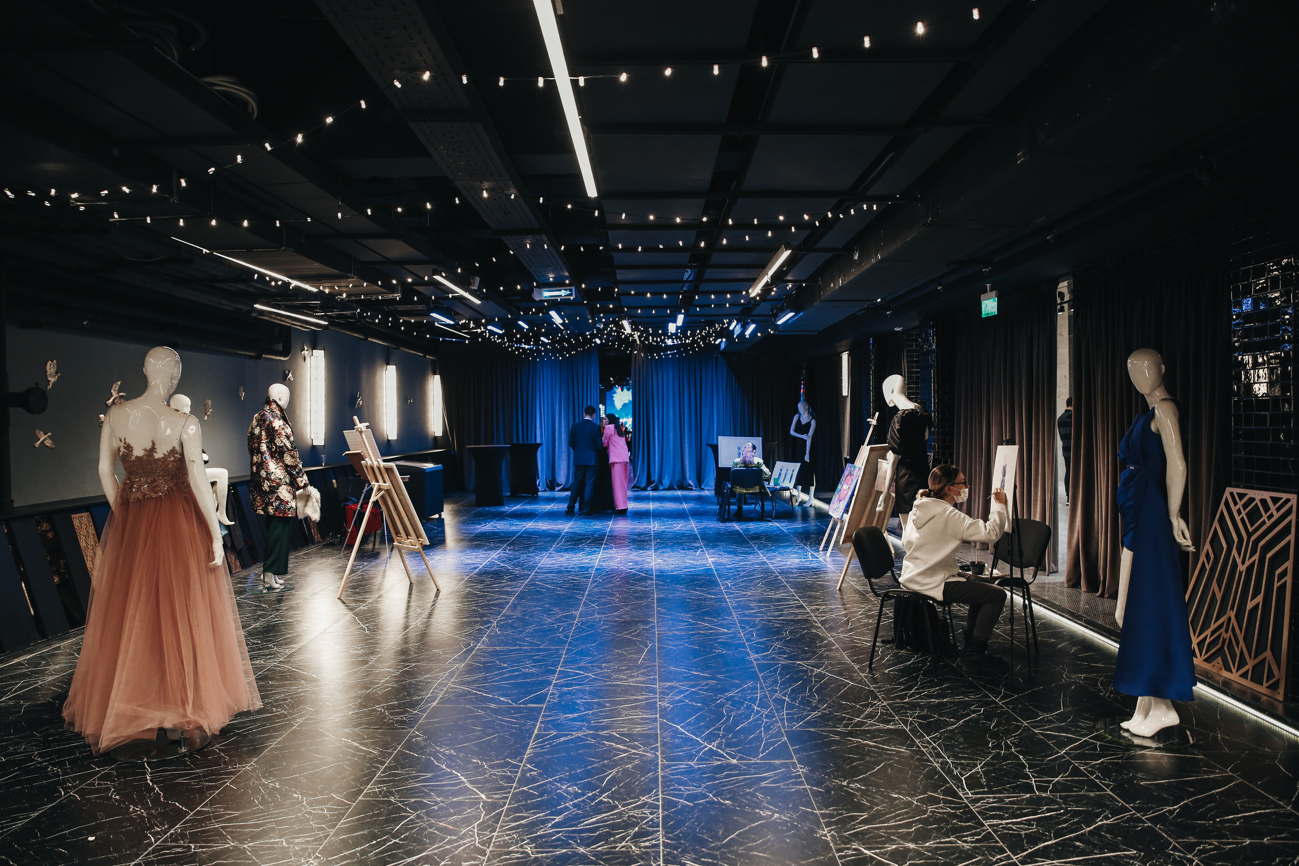 Показ ЯровитХолл. Фотограф и видеограф Анна Домашенко