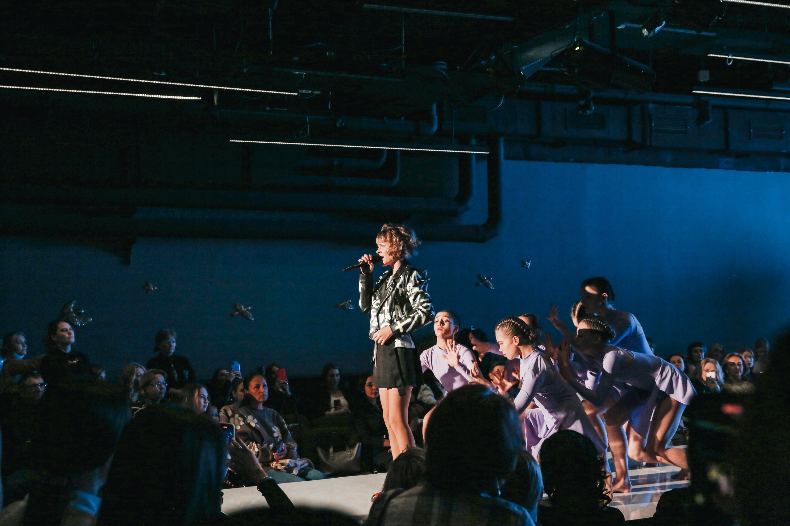 Показ ЯровитХолл. Фотограф и видеограф Анна Домашенко