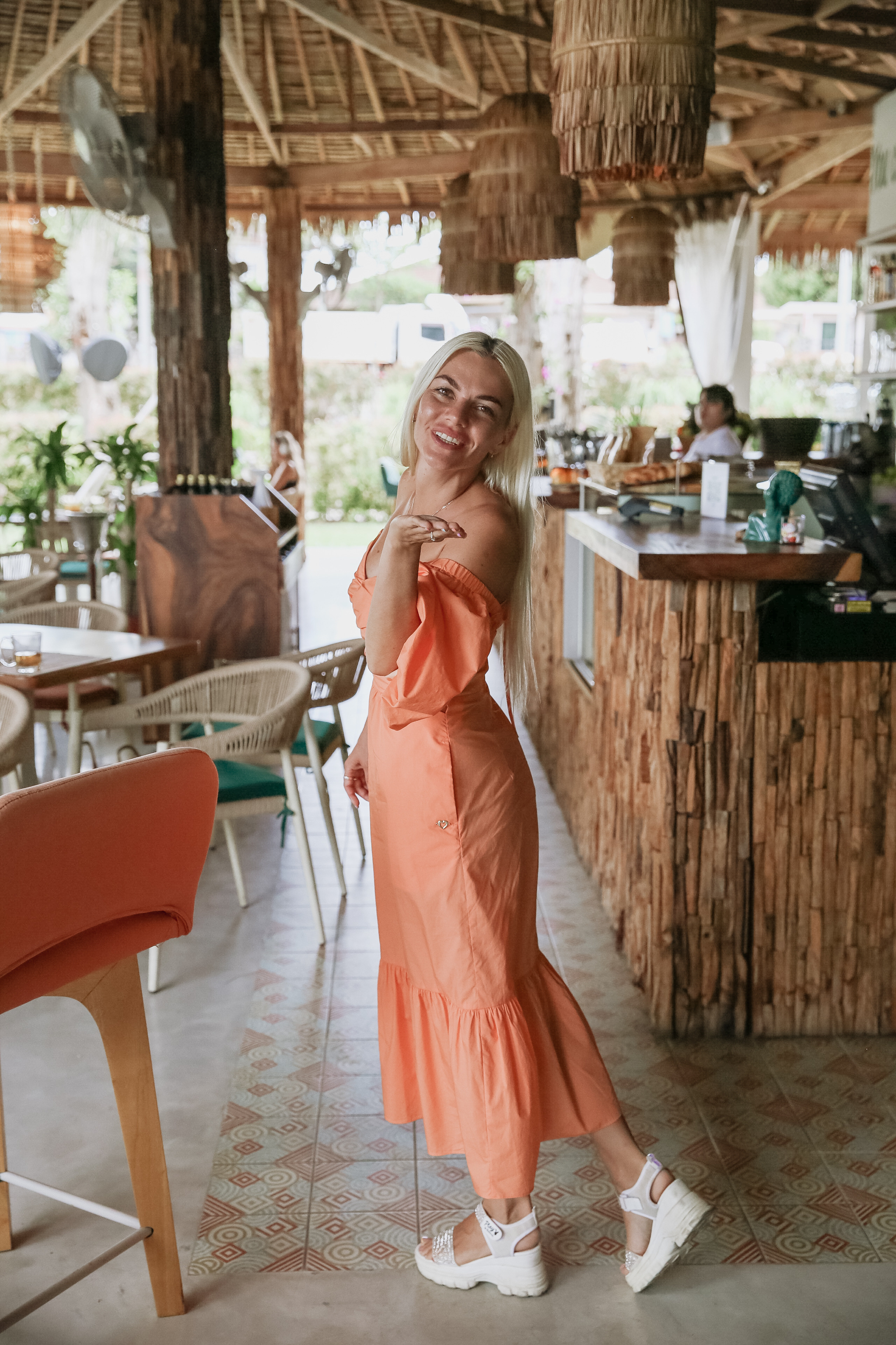 Завтрак женского клуба  Бангтао 10.08.23. Фотограф и видеограф Анна Домашенко