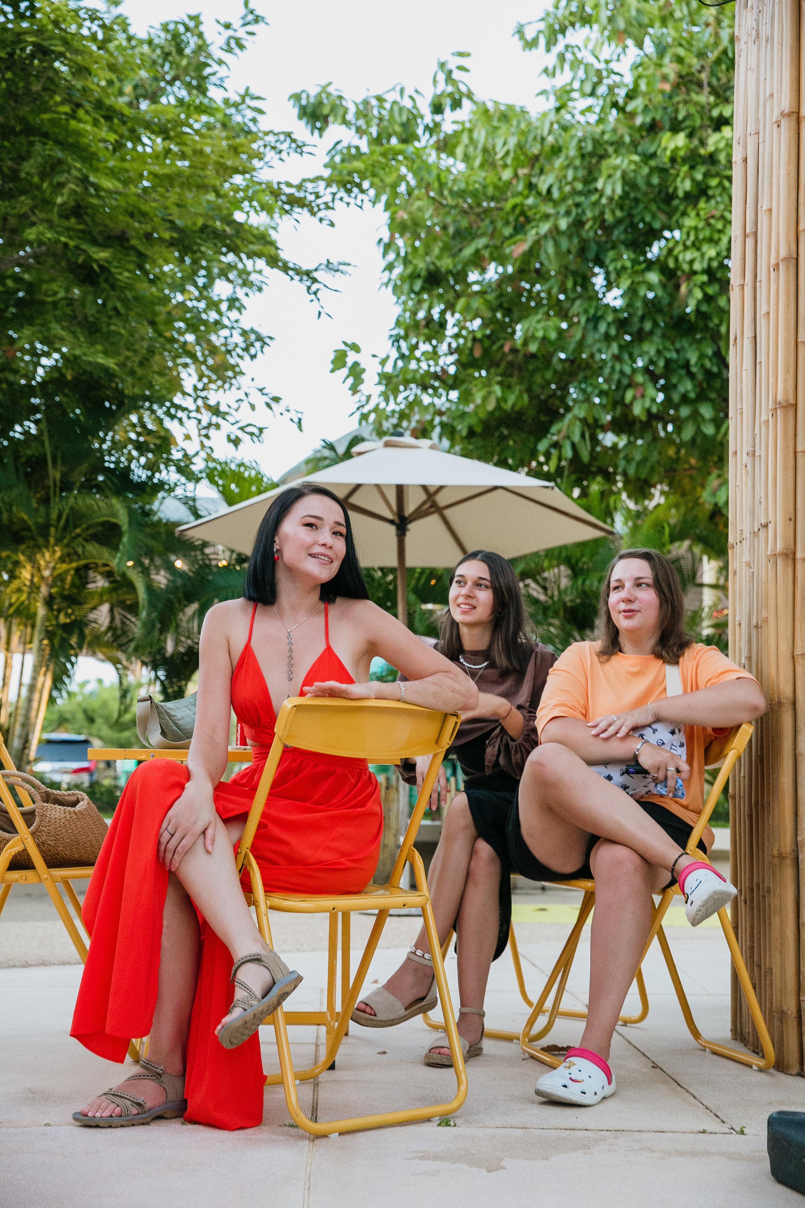 Показ AMORE Бангтао 30.09.23. Фотограф и видеограф Анна Домашенко