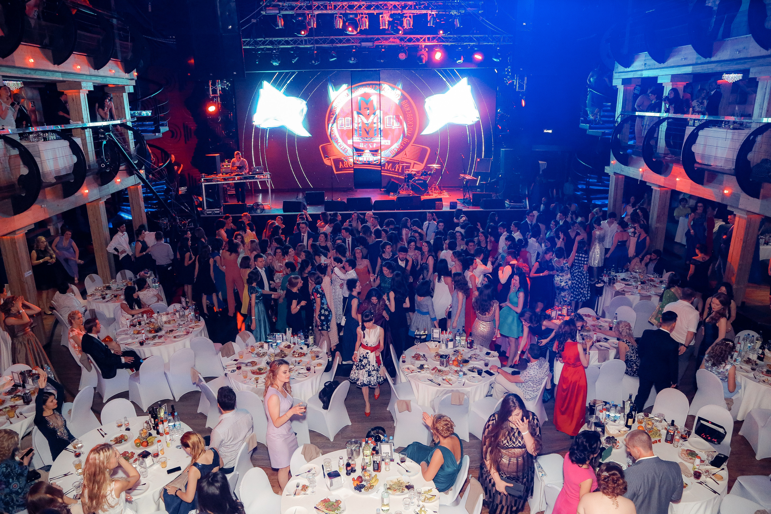 Выпускной 1 МЕД. Фотограф и видеограф Анна Домашенко