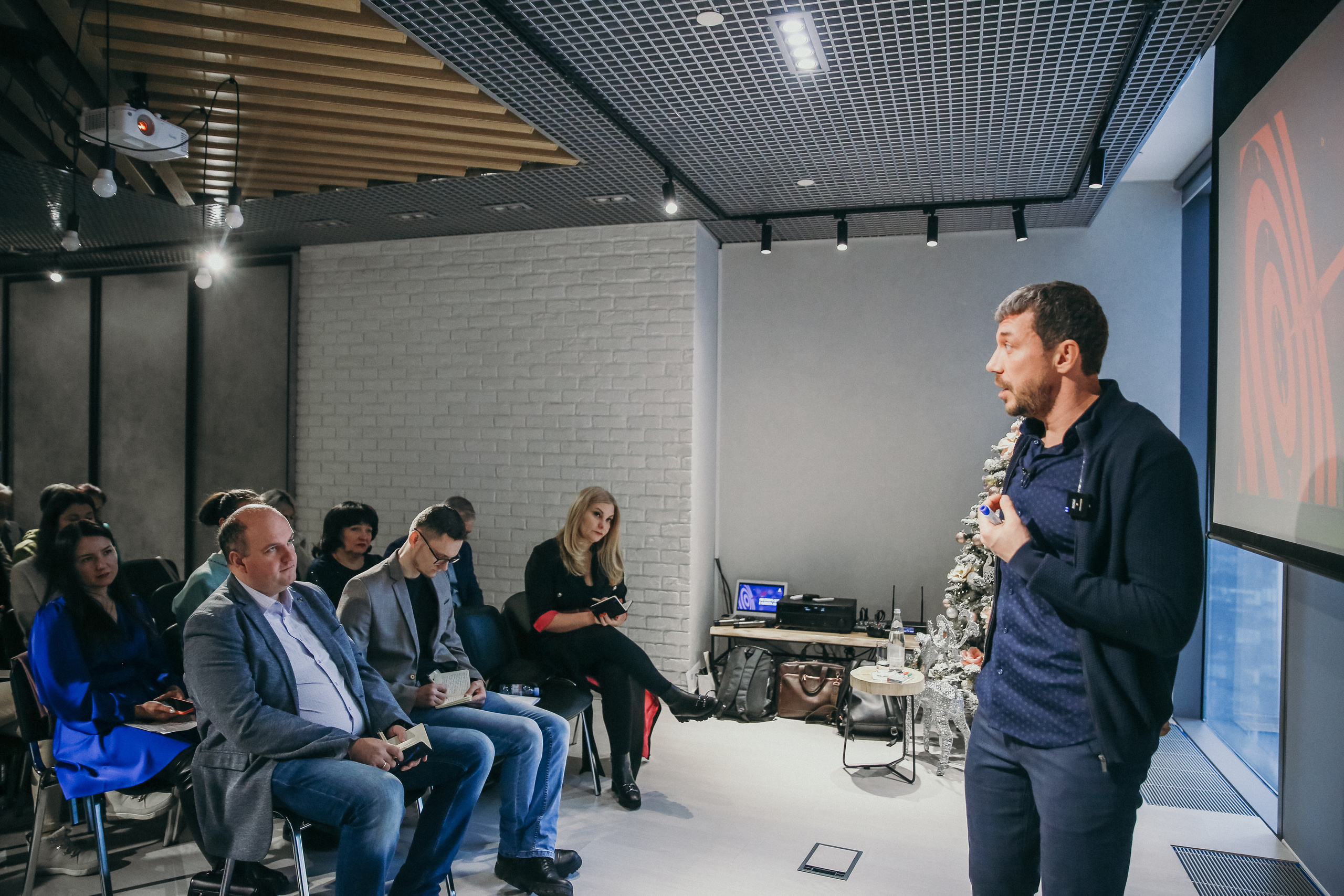 Тренинг Мавлютова МоскваСити. Фотограф и видеограф Анна Домашенко