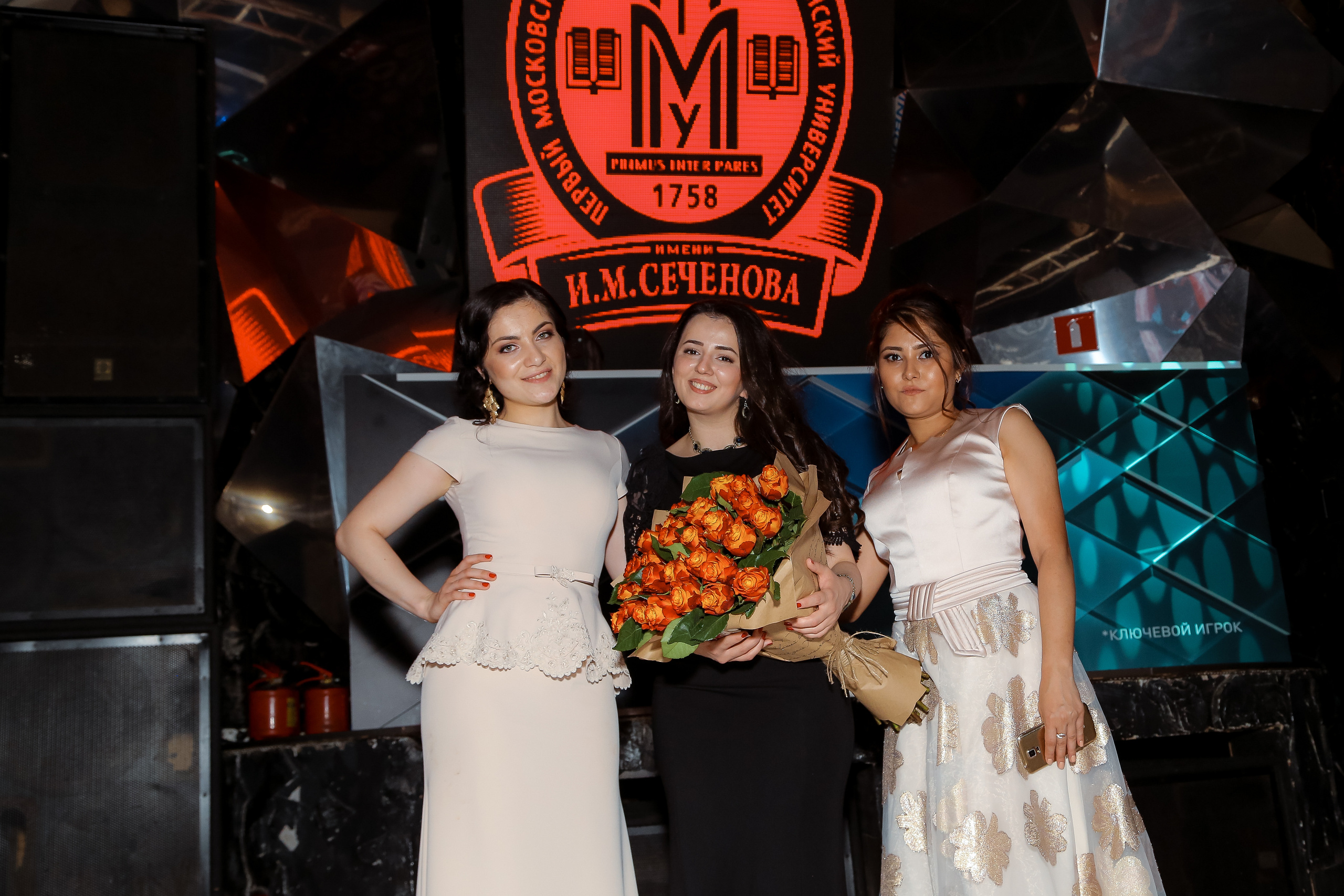 Выпускной 1 МЕД. Фотограф и видеограф Анна Домашенко