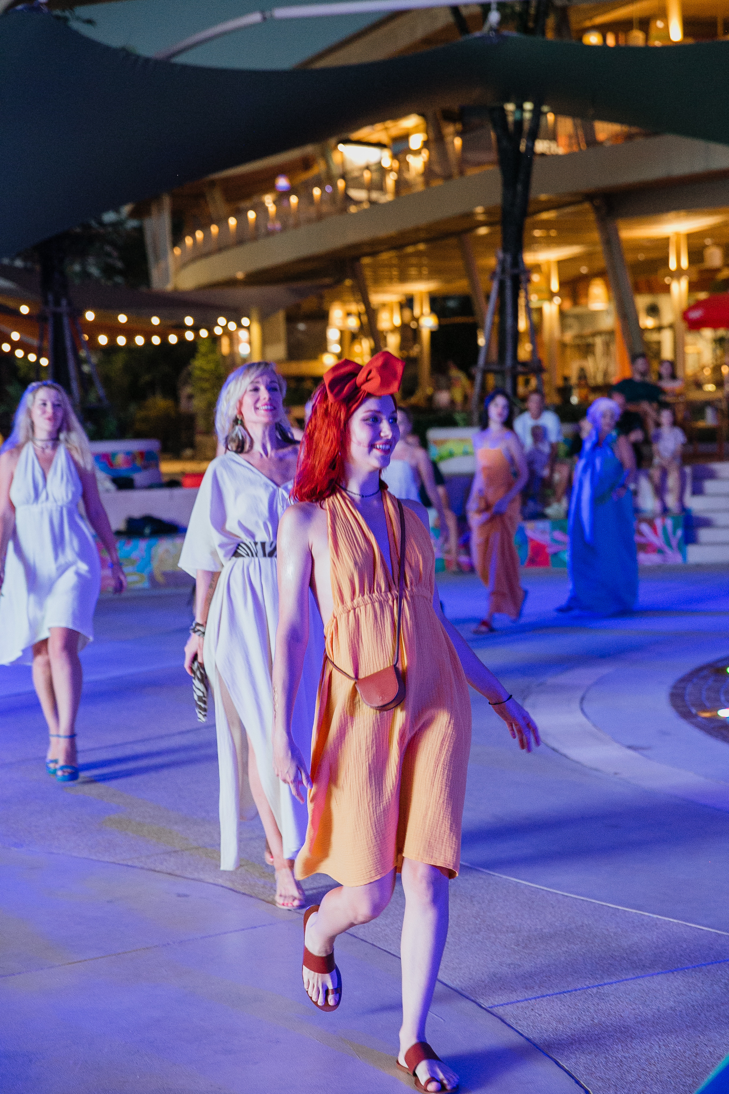 Показ AMORE Бангтао 30.09.23. Фотограф и видеограф Анна Домашенко