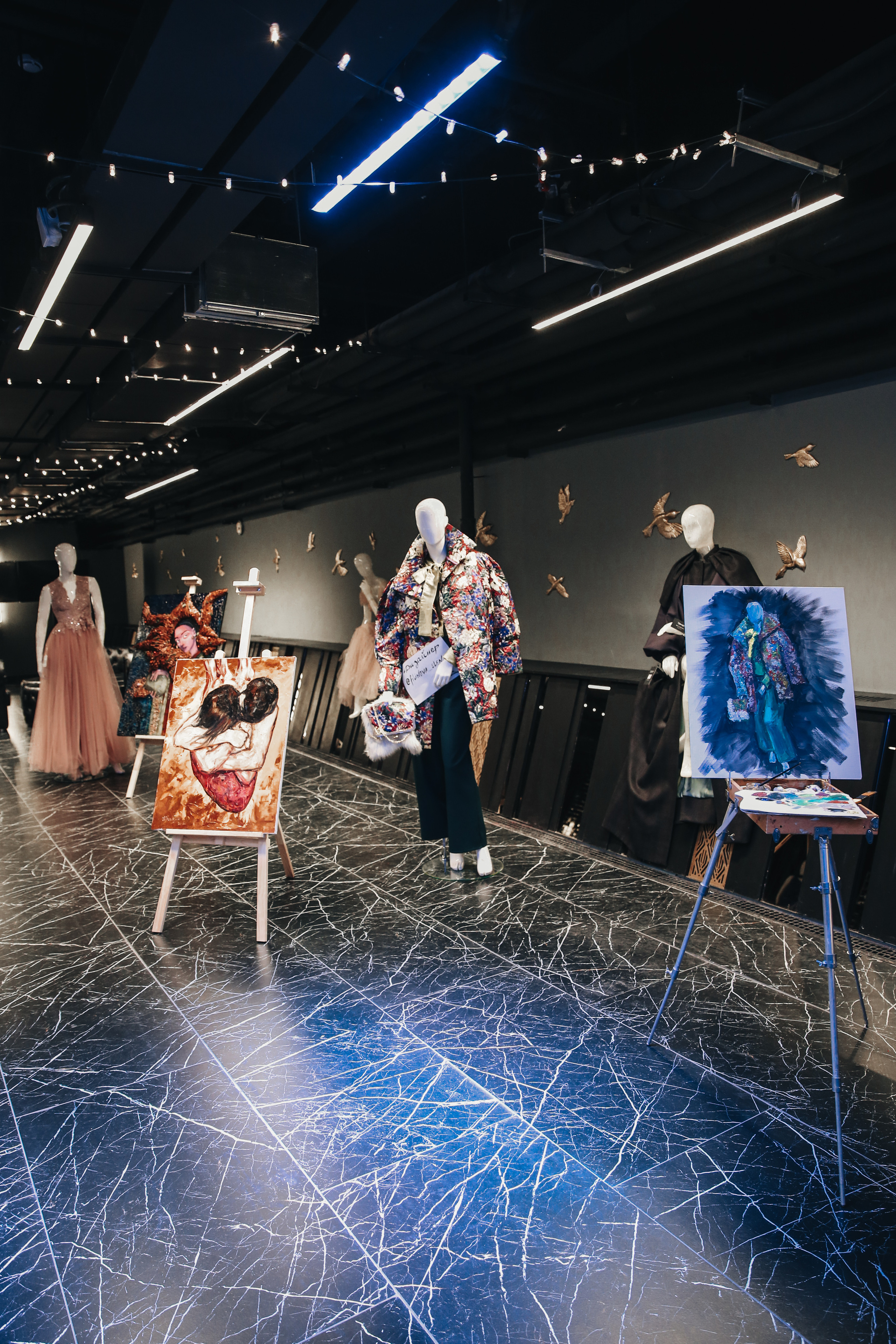 Показ ЯровитХолл. Фотограф и видеограф Анна Домашенко