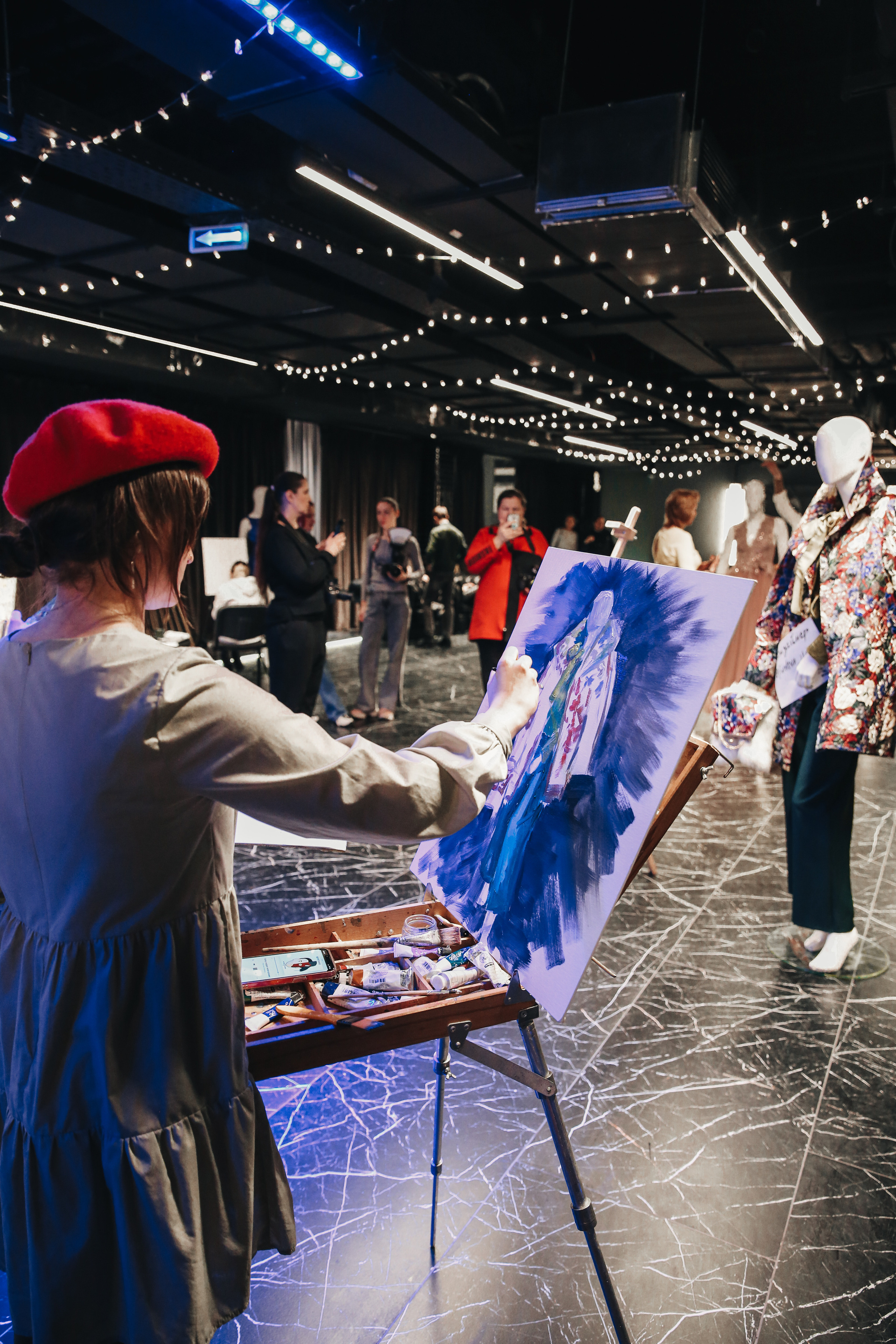 Показ ЯровитХолл. Фотограф и видеограф Анна Домашенко