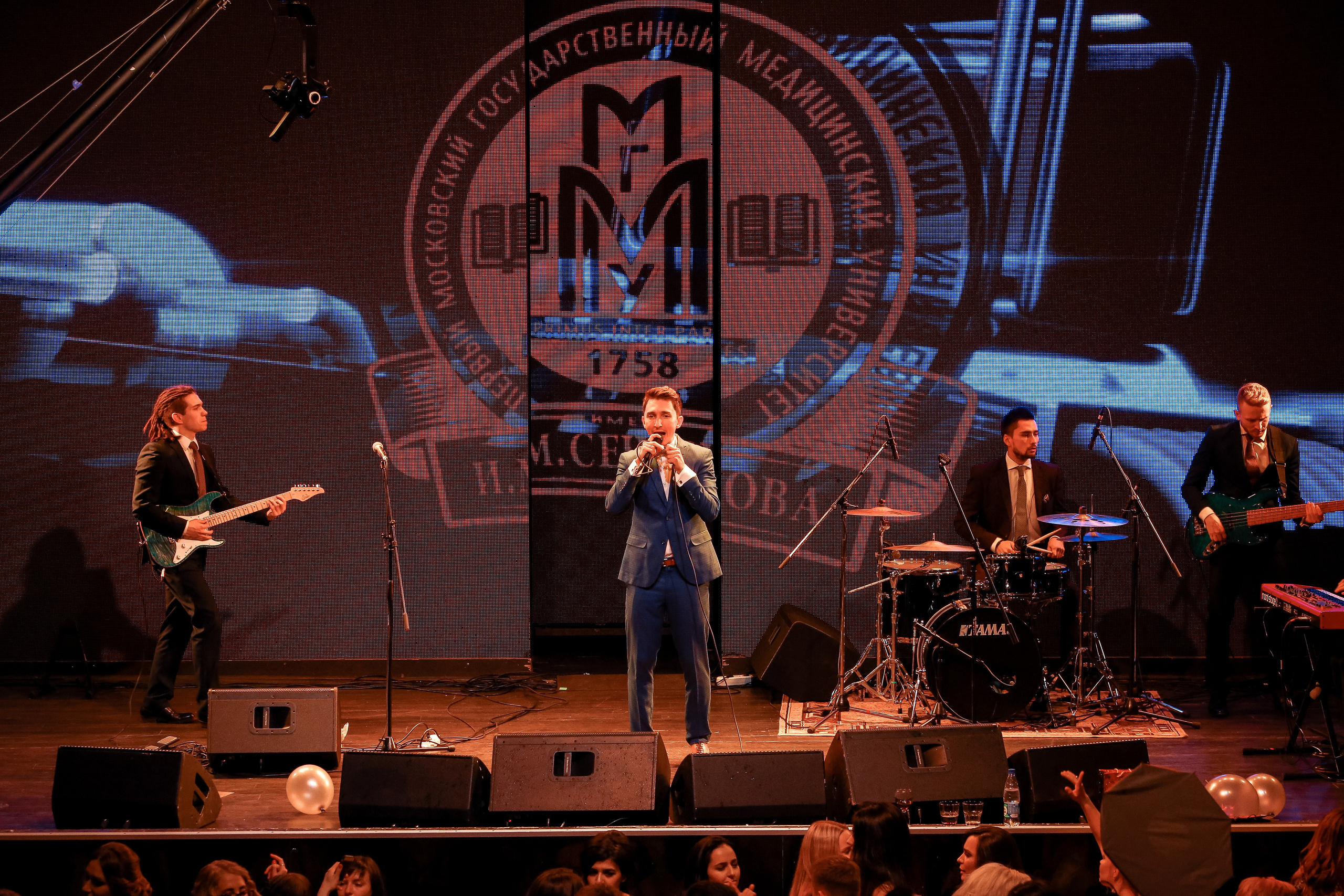 Выпускной 1 МЕД. Фотограф и видеограф Анна Домашенко