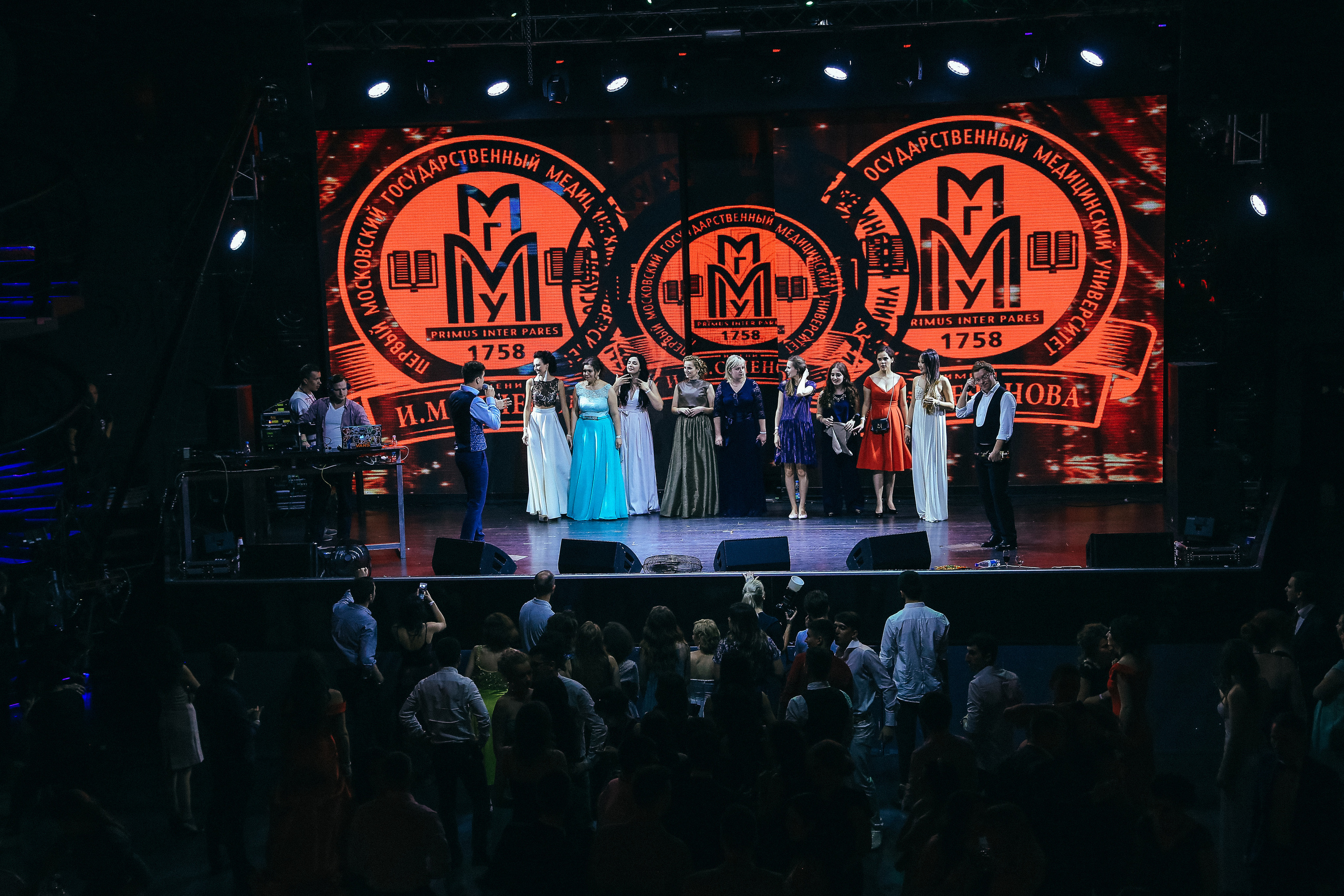 Выпускной 1 МЕД. Фотограф и видеограф Анна Домашенко